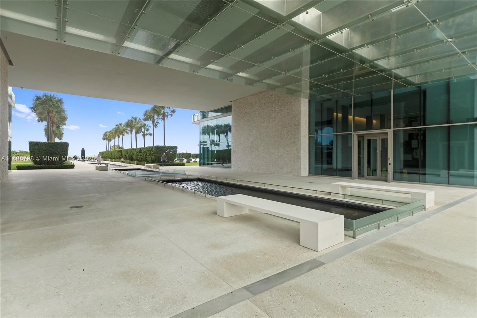 350 Ocean Dr # 904N