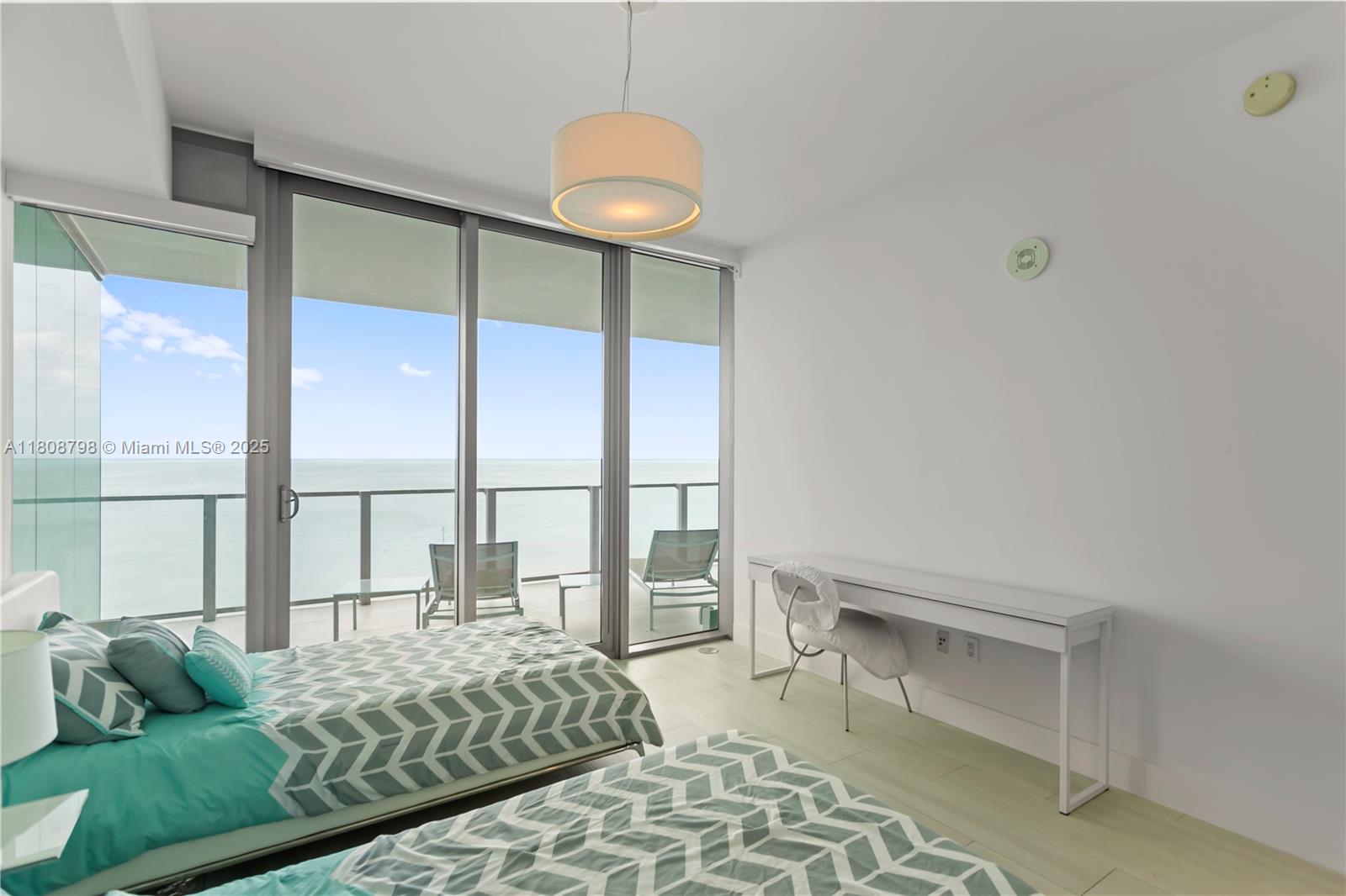 350 Ocean Dr # 904N
