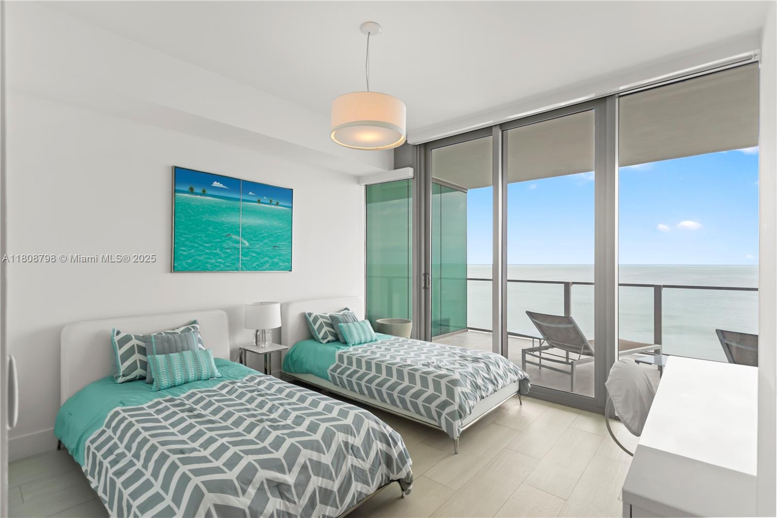 350 Ocean Dr # 904N