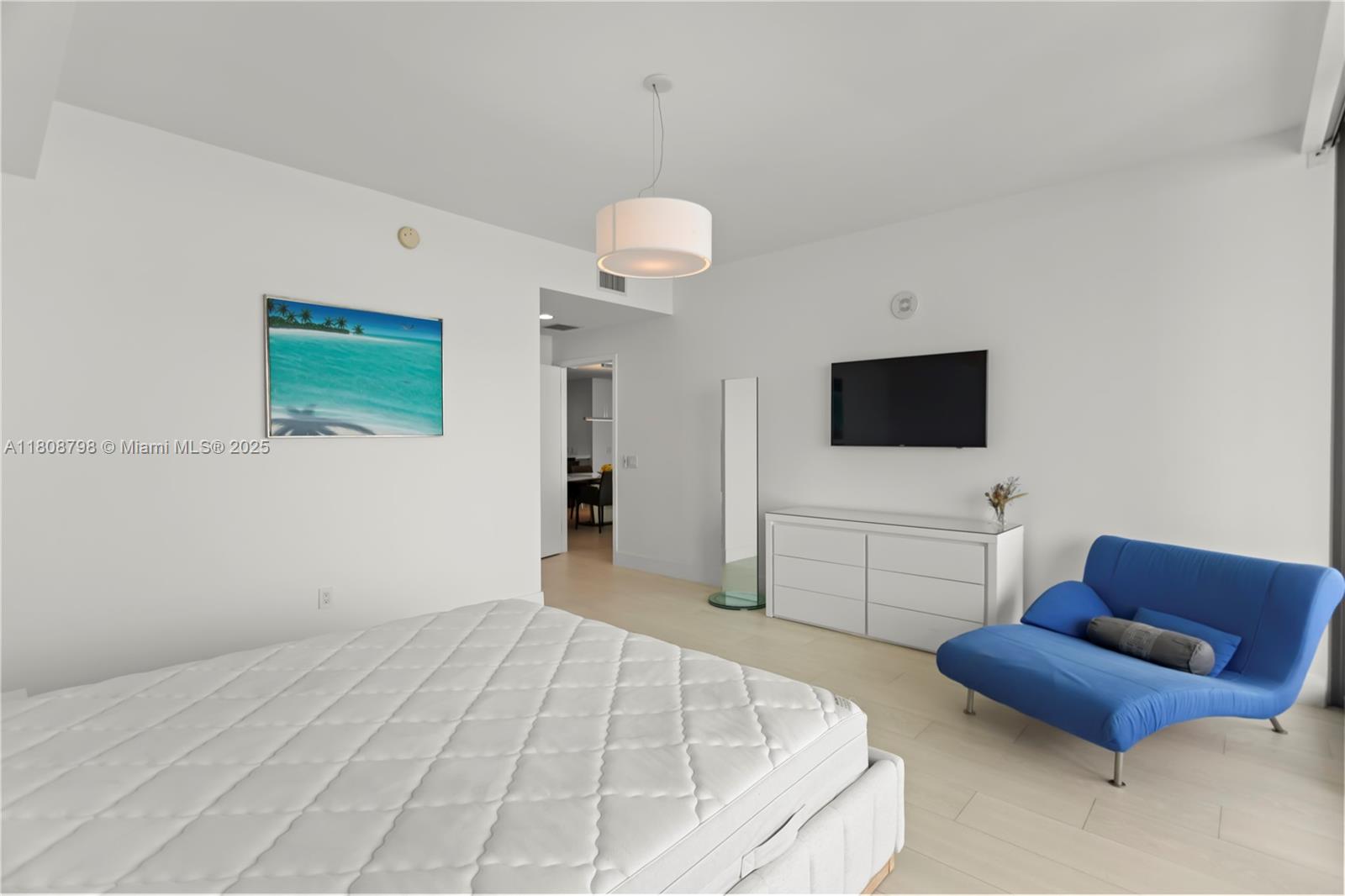 350 Ocean Dr # 904N