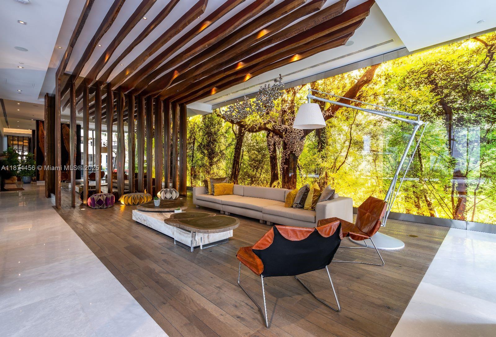 1010 Brickell Ave # 1902