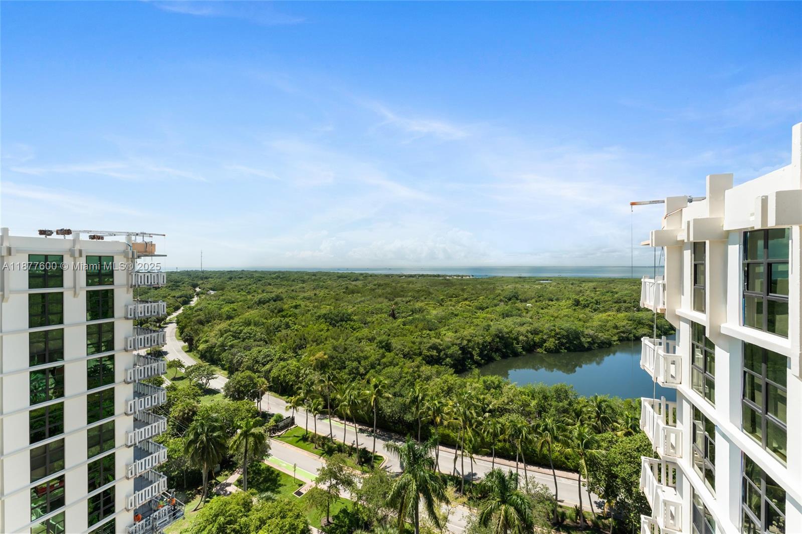 1121 Crandon Blvd # E1206