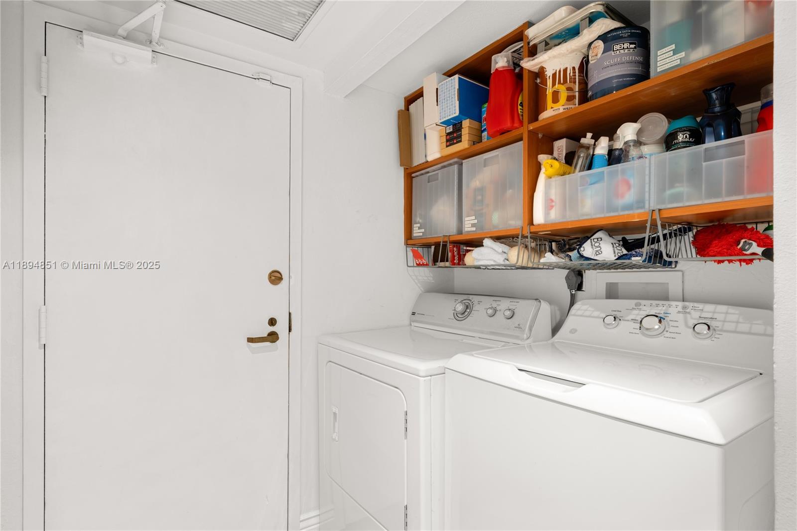 520 Brickell Key Dr Unit: APH00