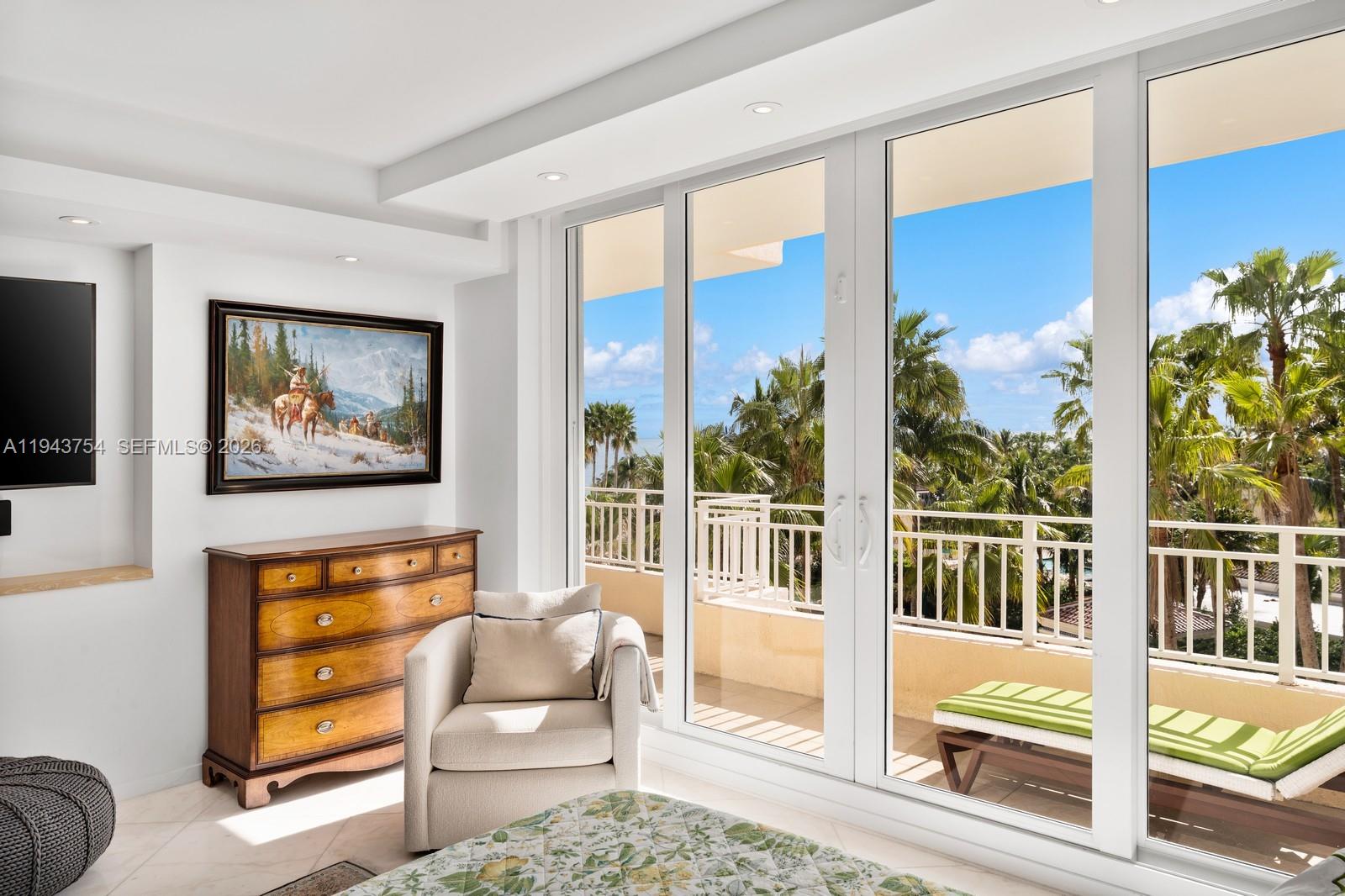 791 Crandon Blvd # 603