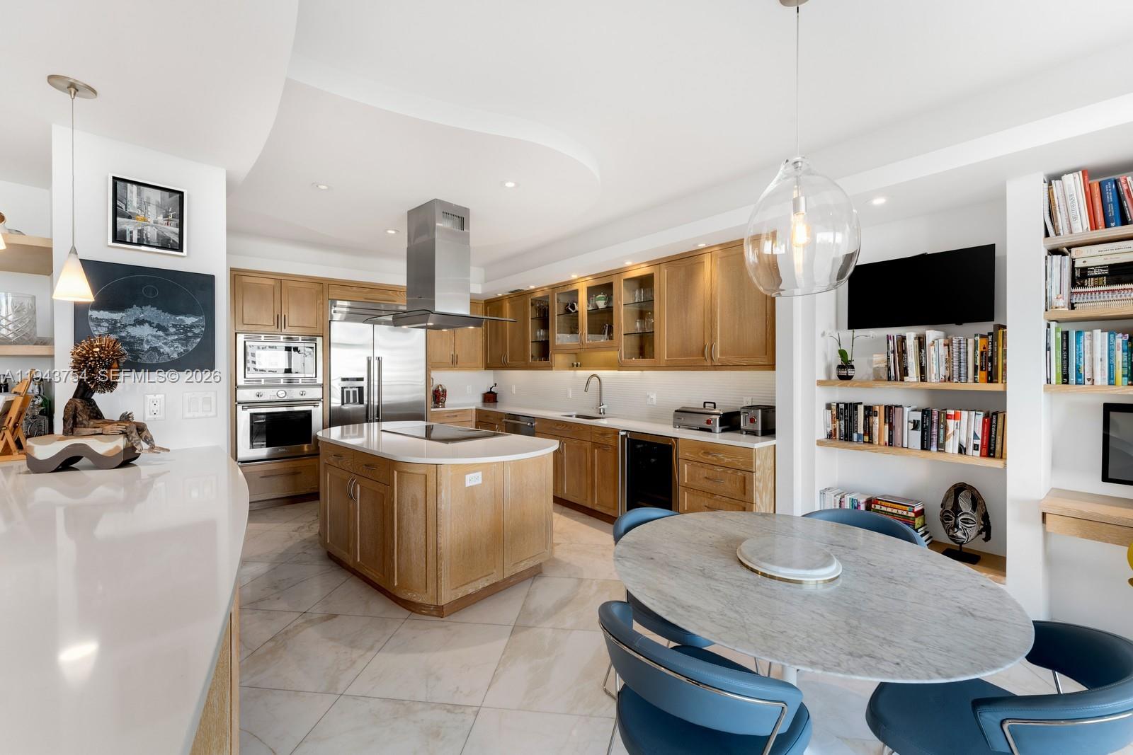 791 Crandon Blvd # 603