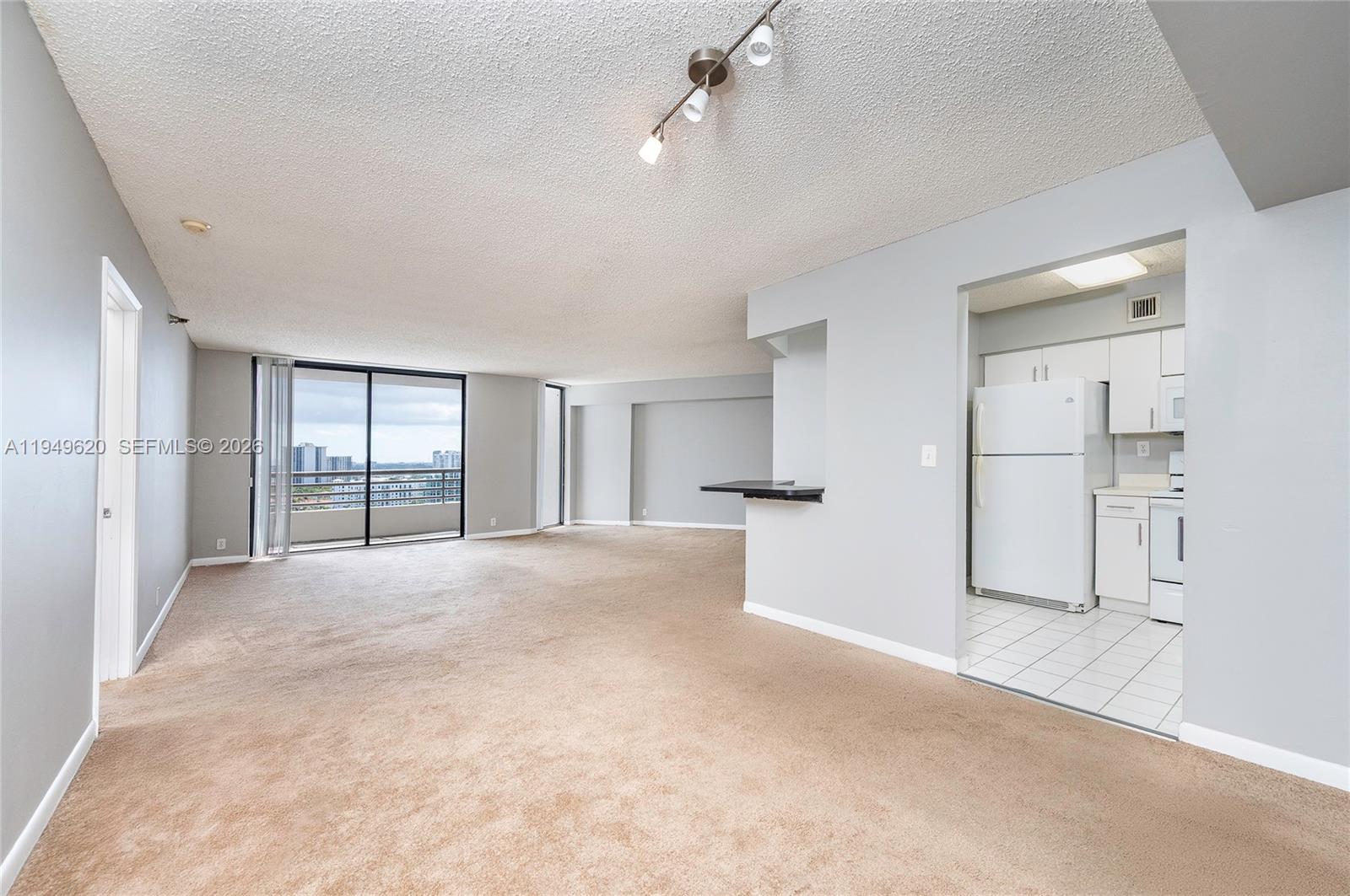 3300 NE 191st St # 1915