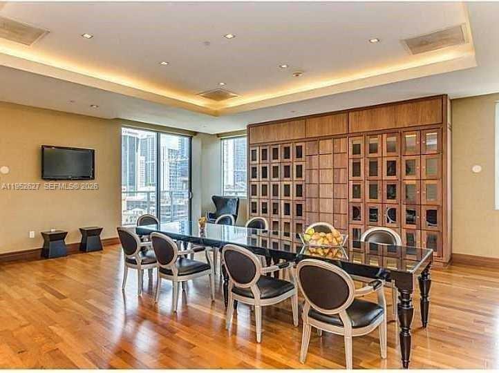 1060 Brickell Ave # 2013