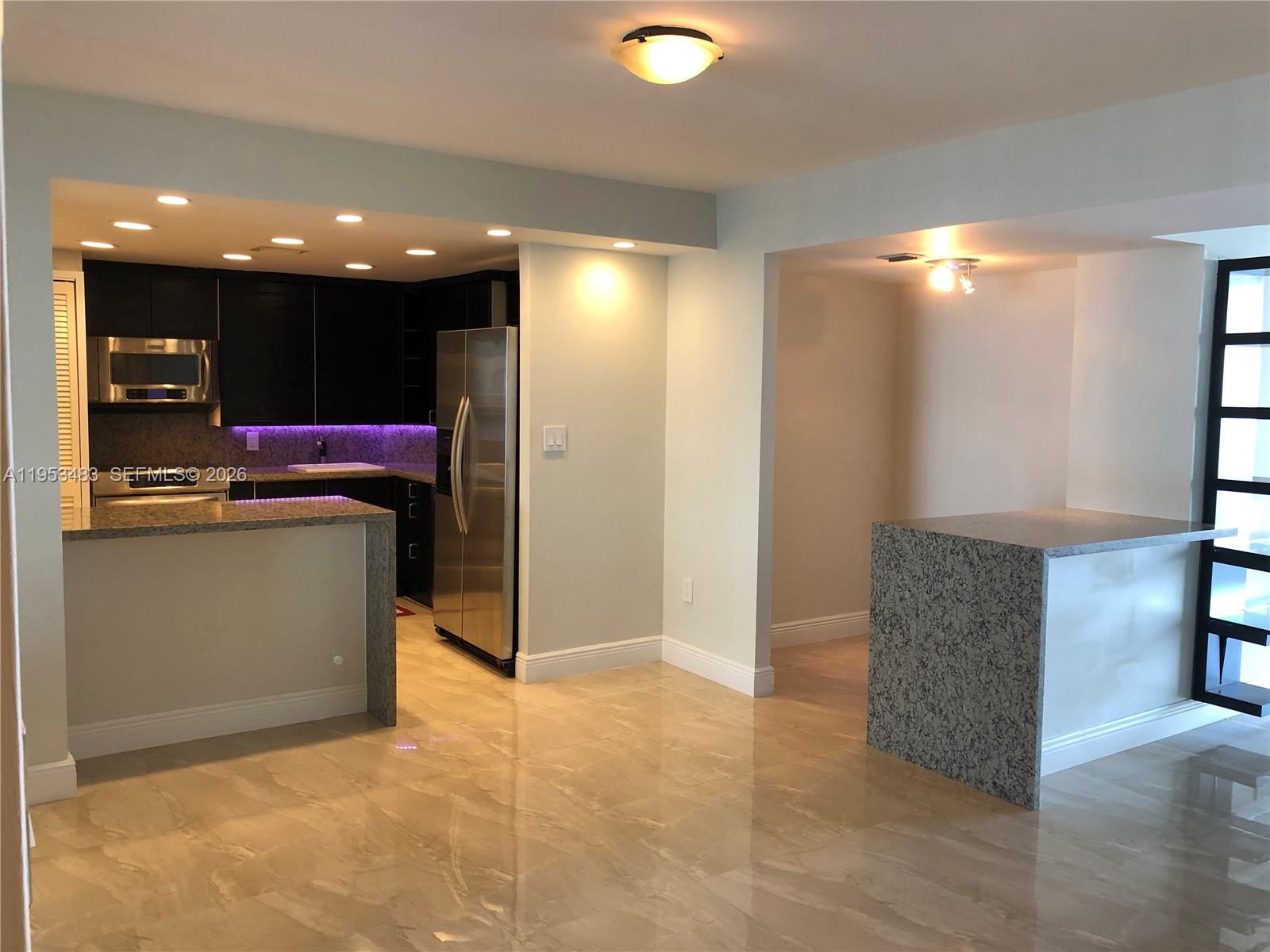 2333 Brickell Ave # 2609