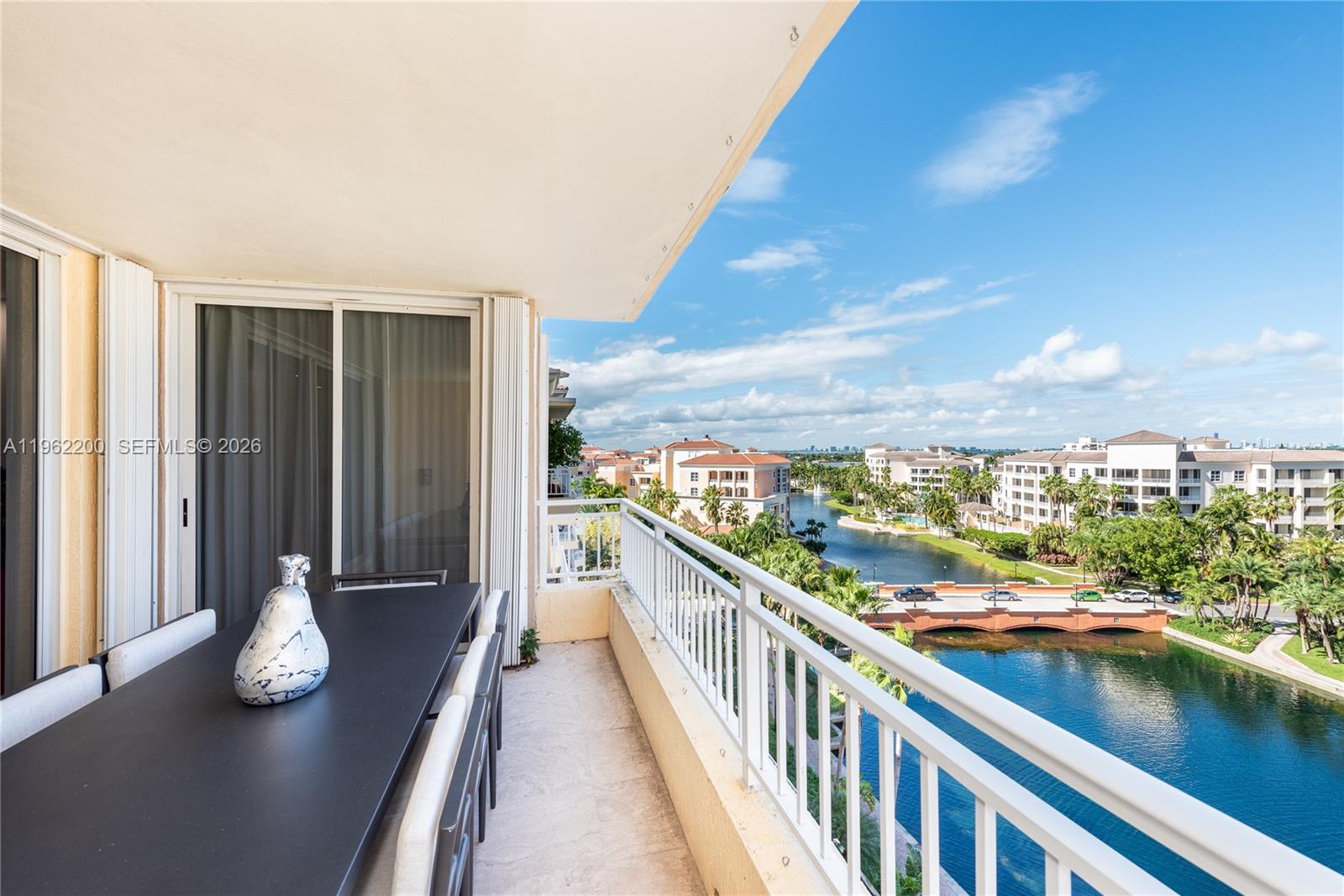 765 Crandon Blvd # 4 Unit: PH-4