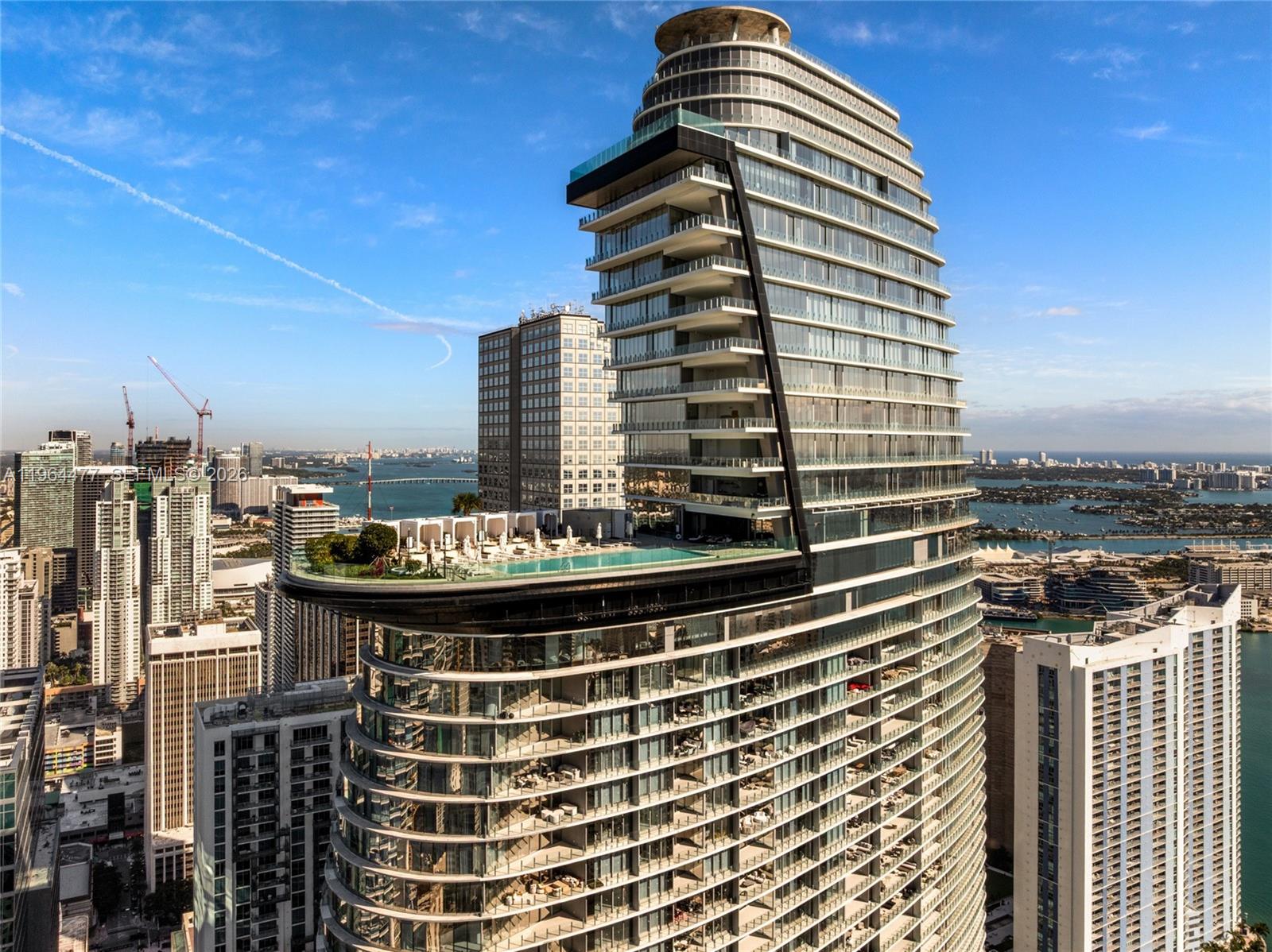 300 Biscayne Boulevard Way # 5008W