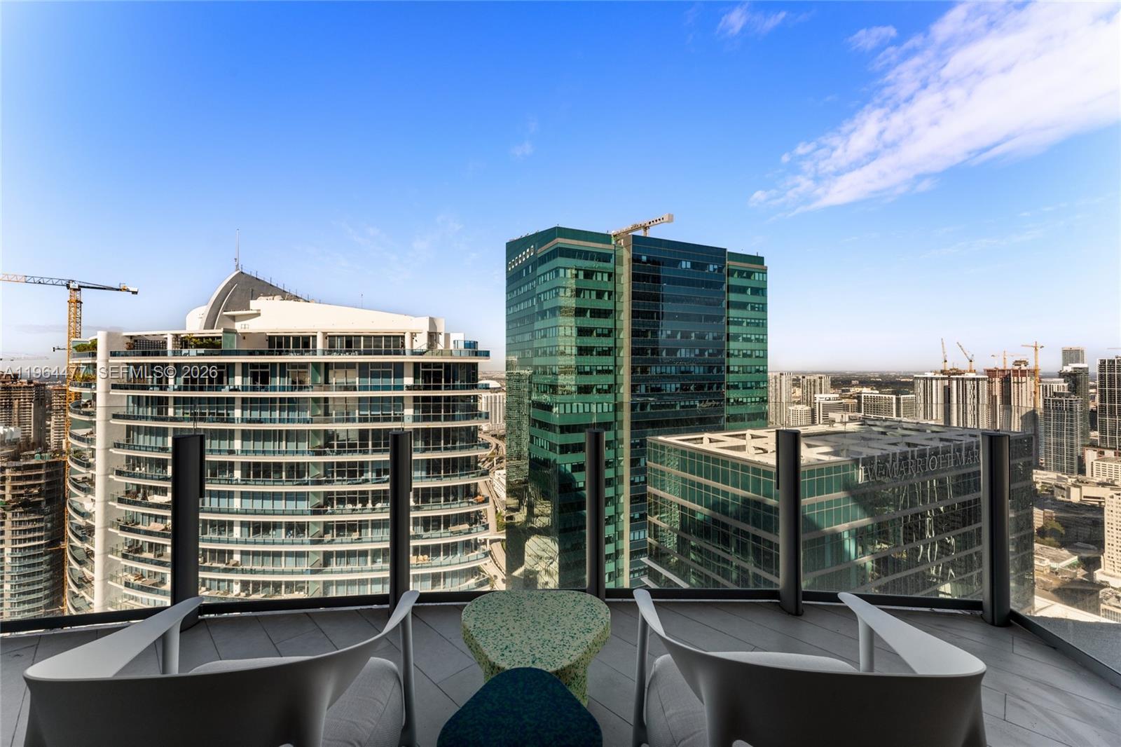 300 Biscayne Boulevard Way # 5008W