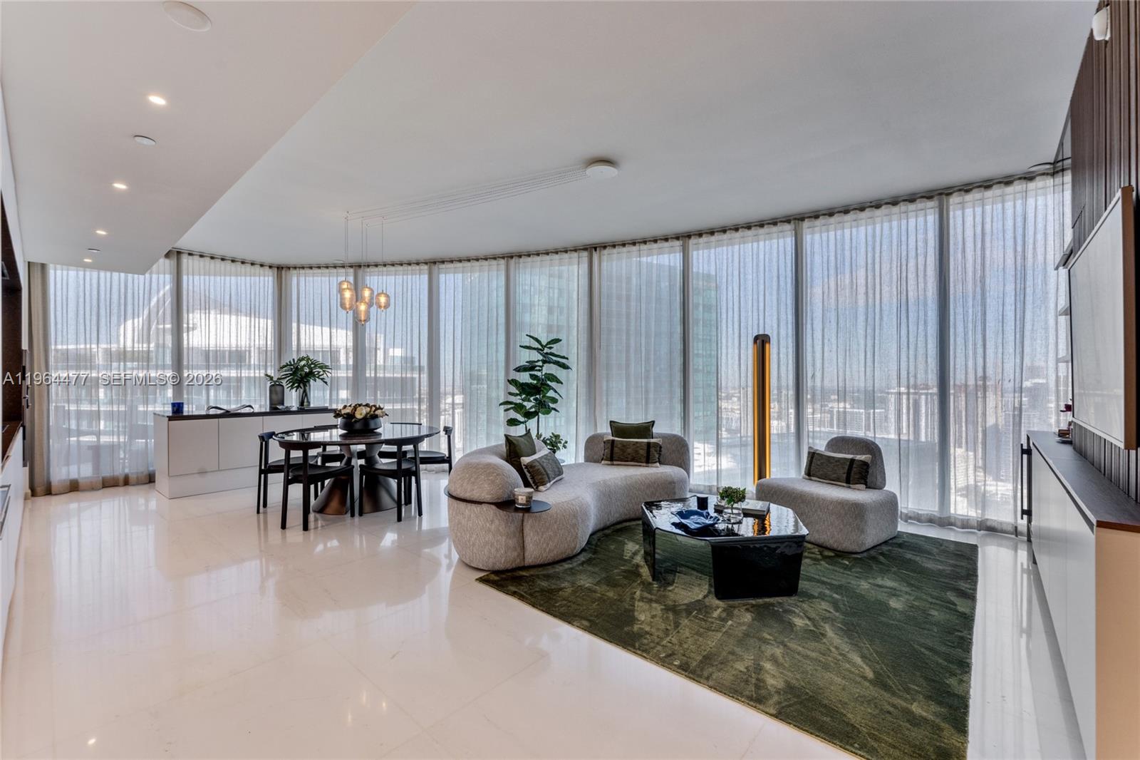 300 Biscayne Boulevard Way # 5008W