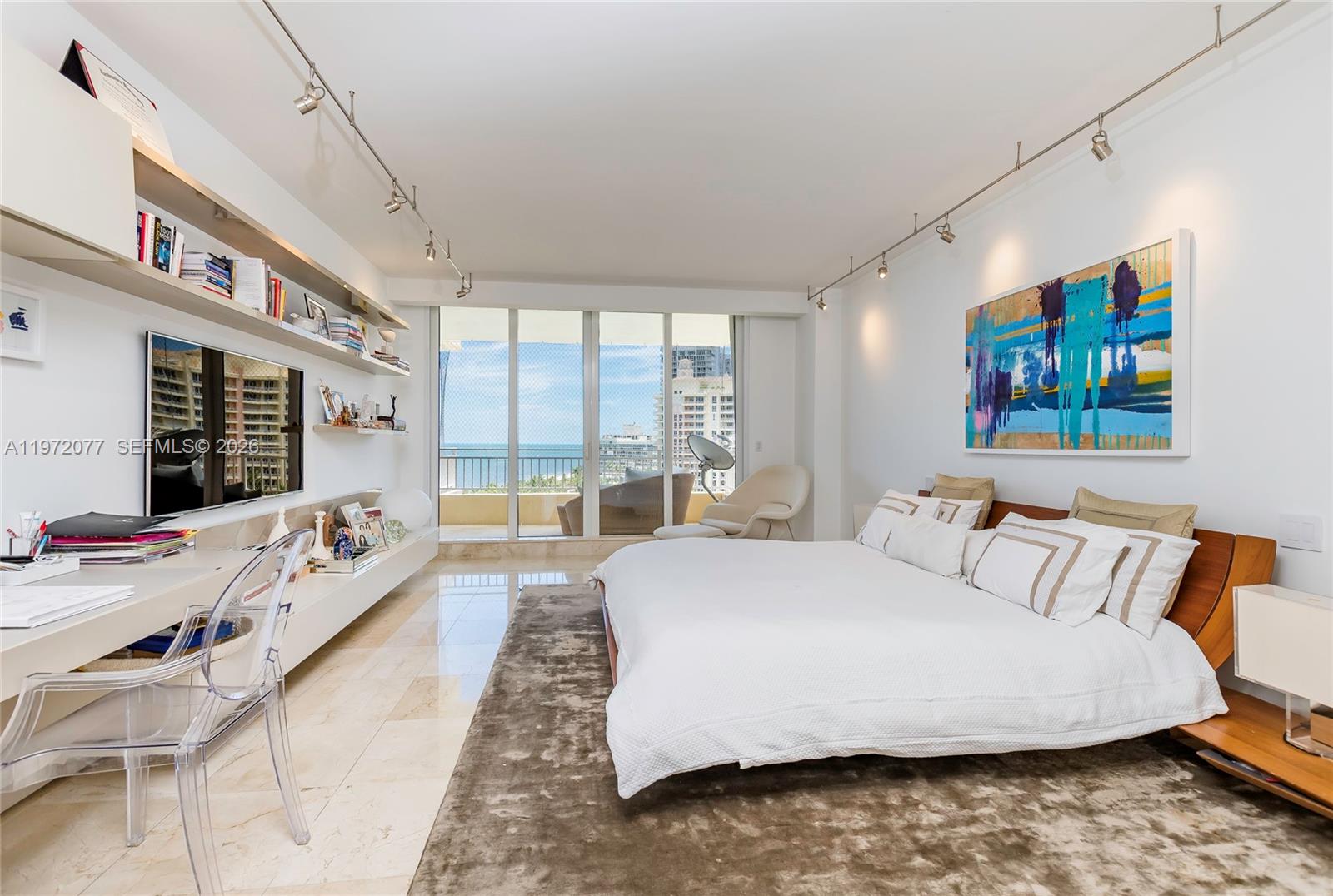 791 Crandon Blvd # 1005