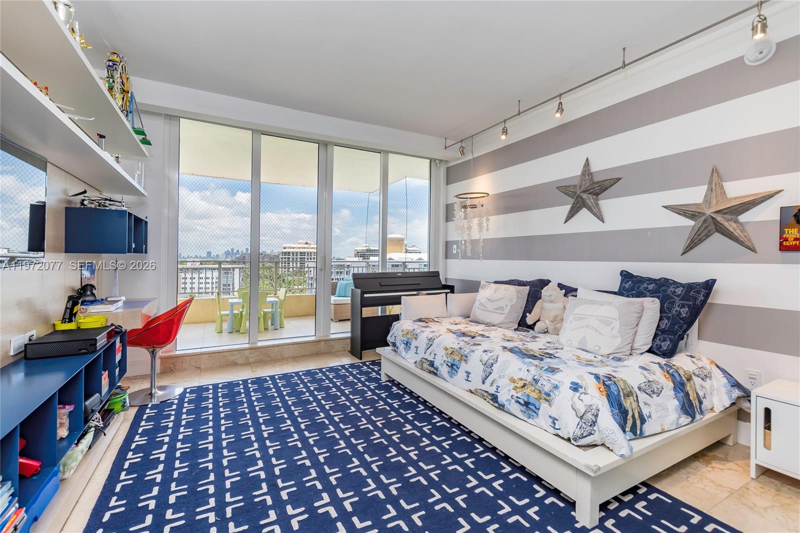 791 Crandon Blvd # 1005