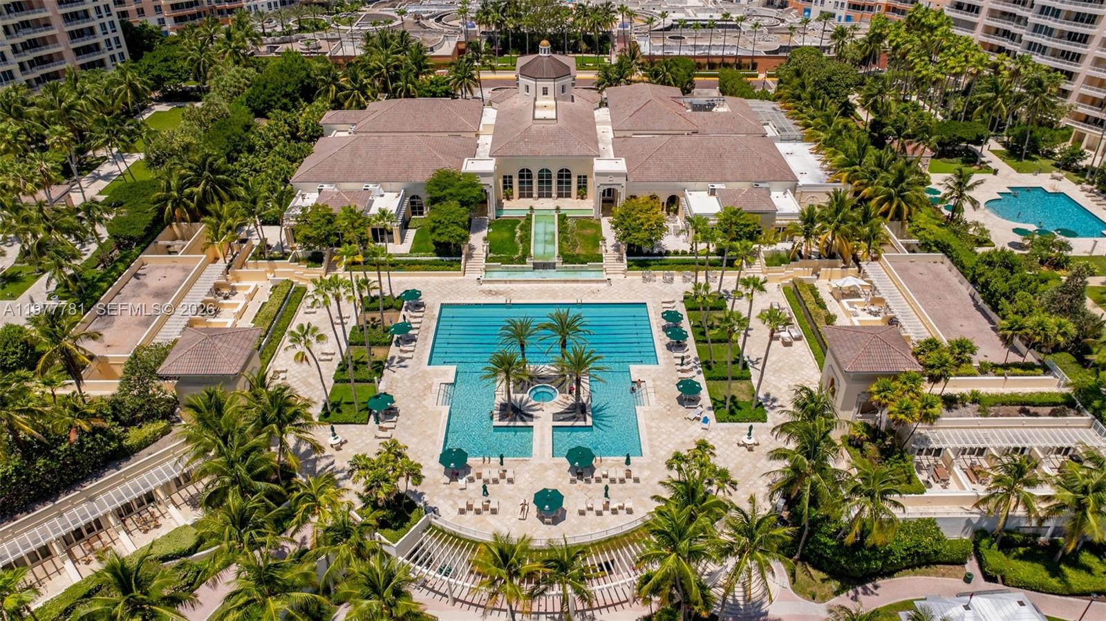 733 Crandon Blvd # 405