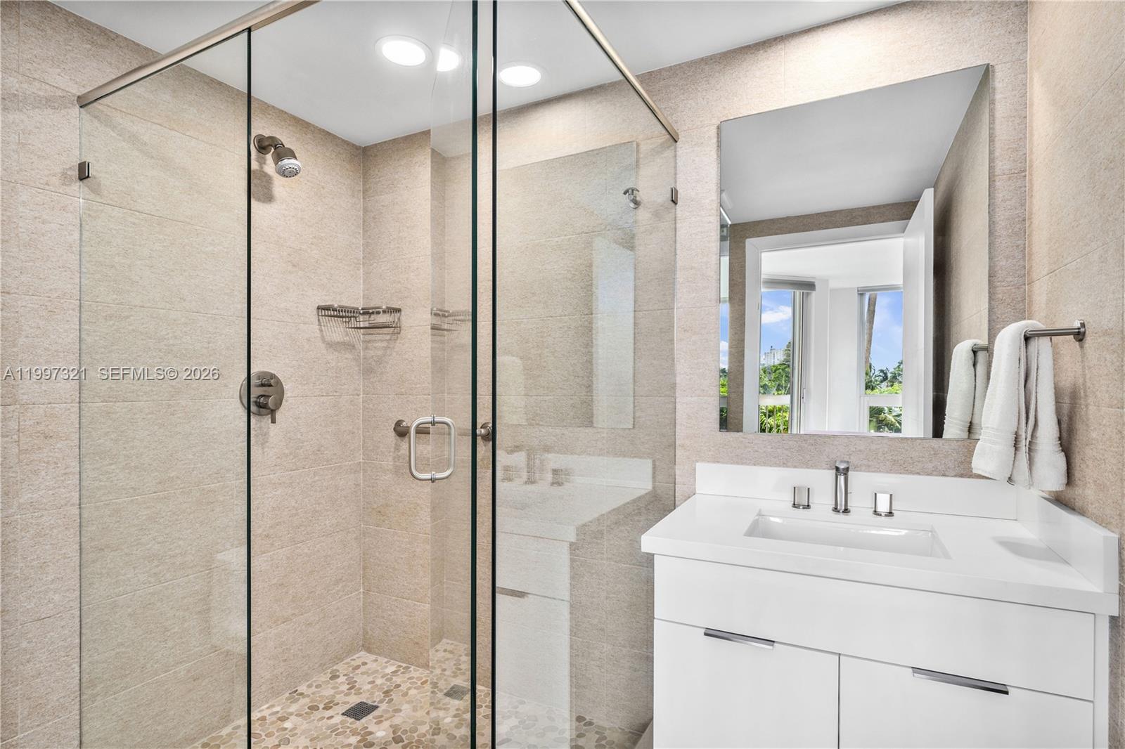 791 Crandon Blvd # 405