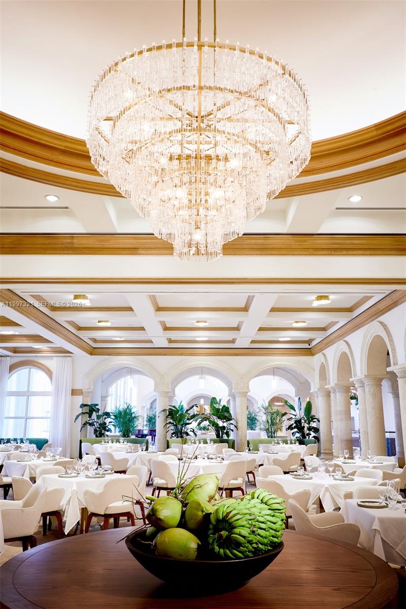 791 Crandon Blvd # 405