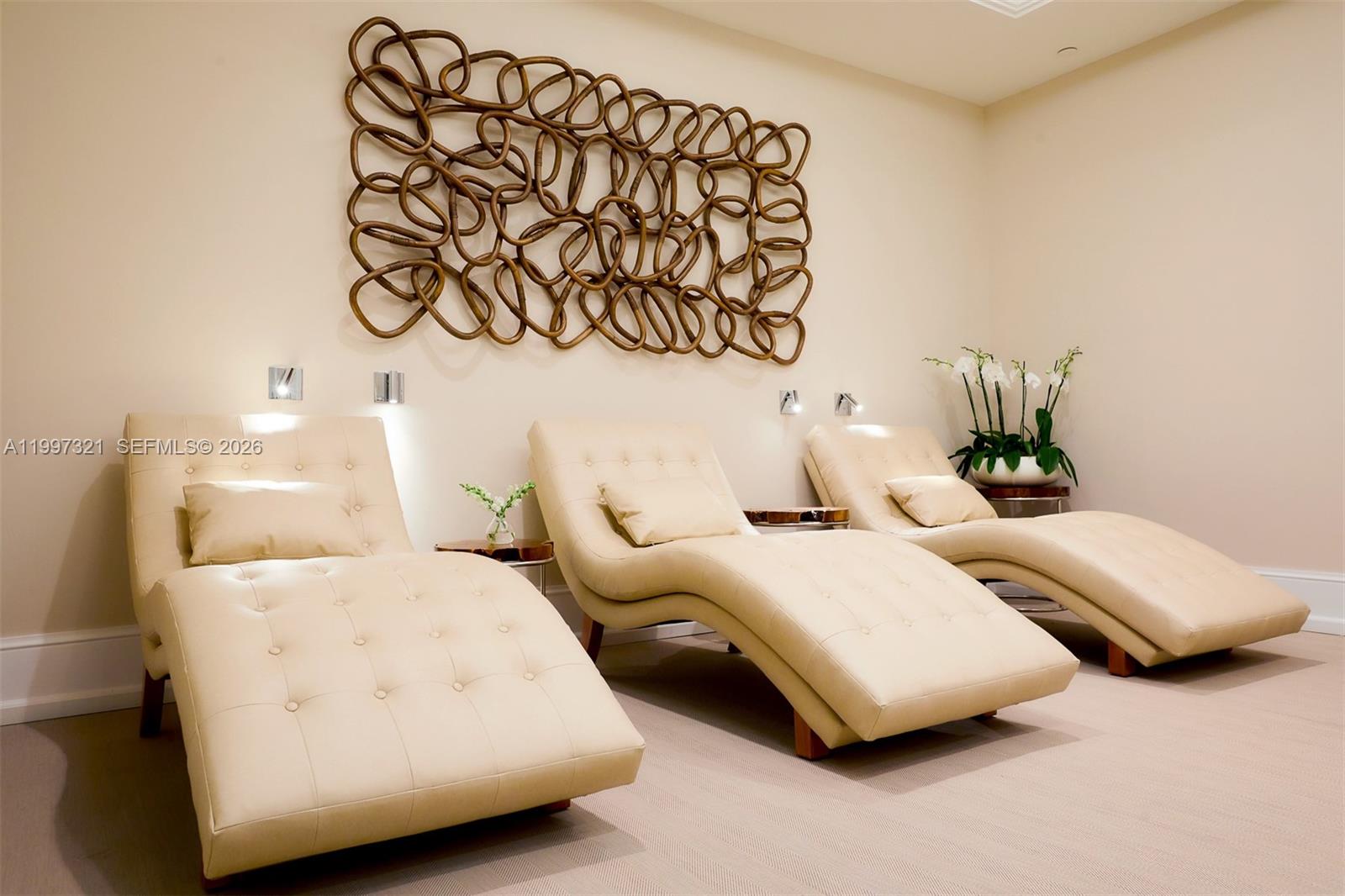 791 Crandon Blvd # 405