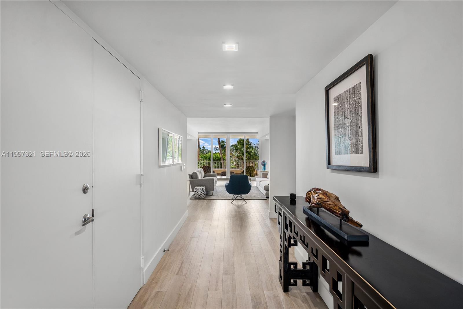 791 Crandon Blvd # 405