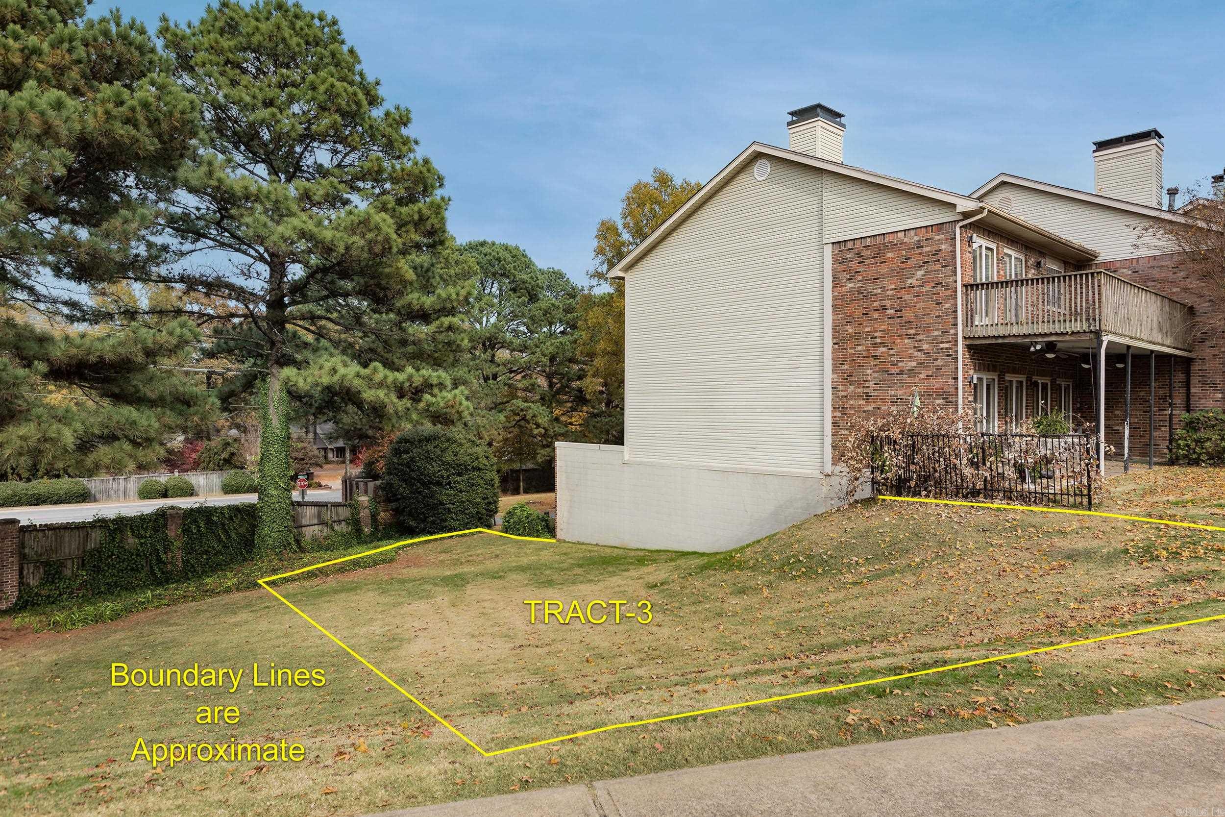 000 Essex Drive