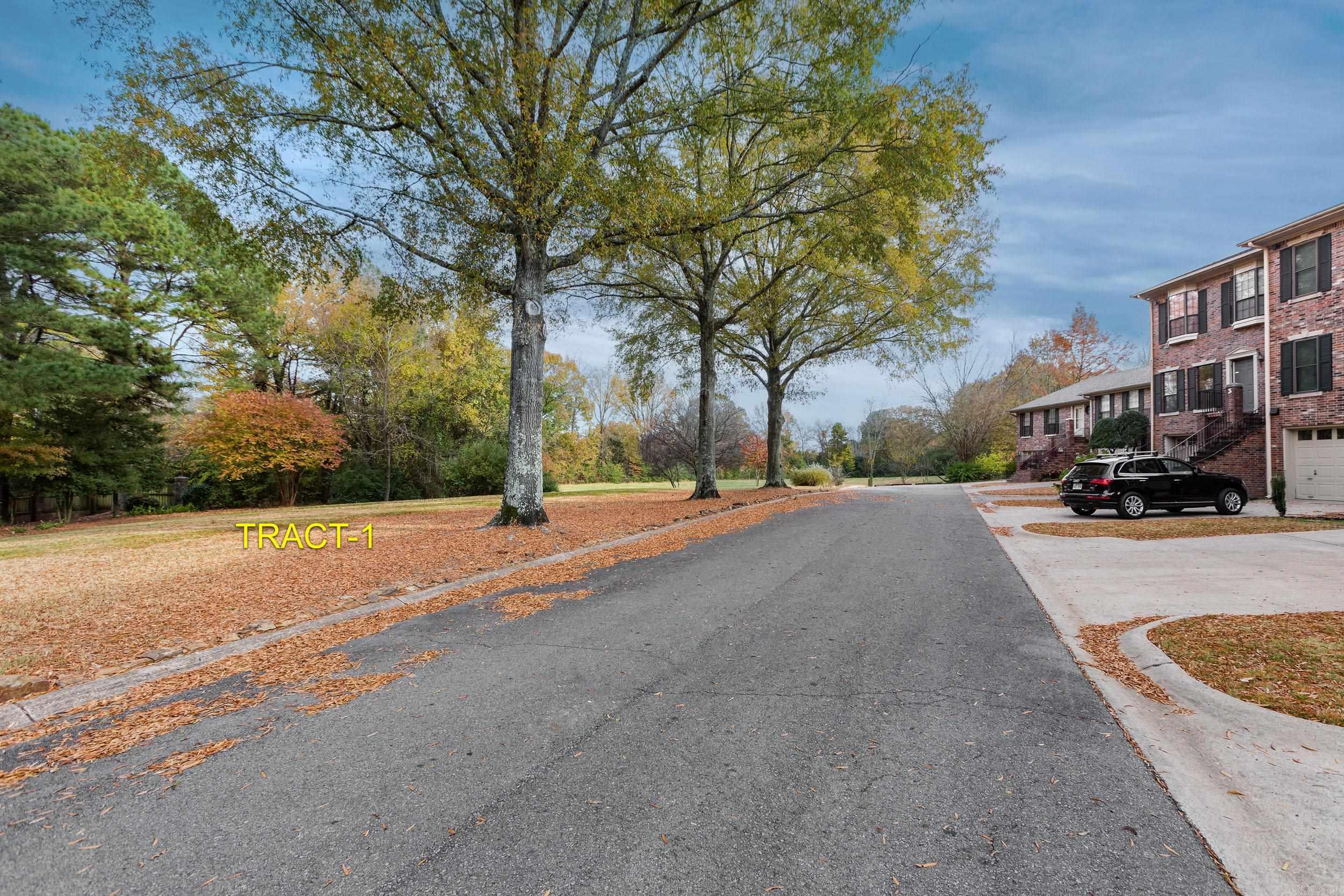 000 Essex Drive