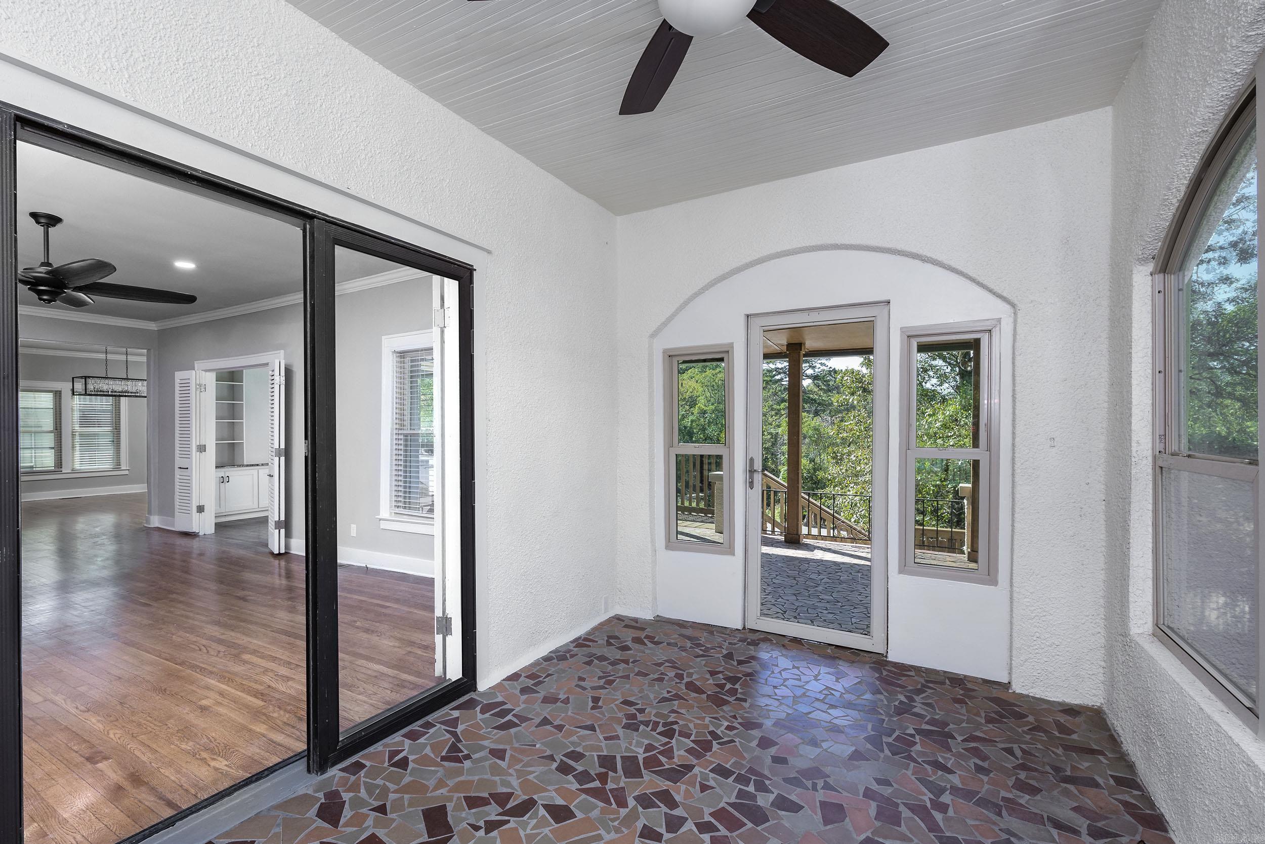 4001 Cedar Hill Road