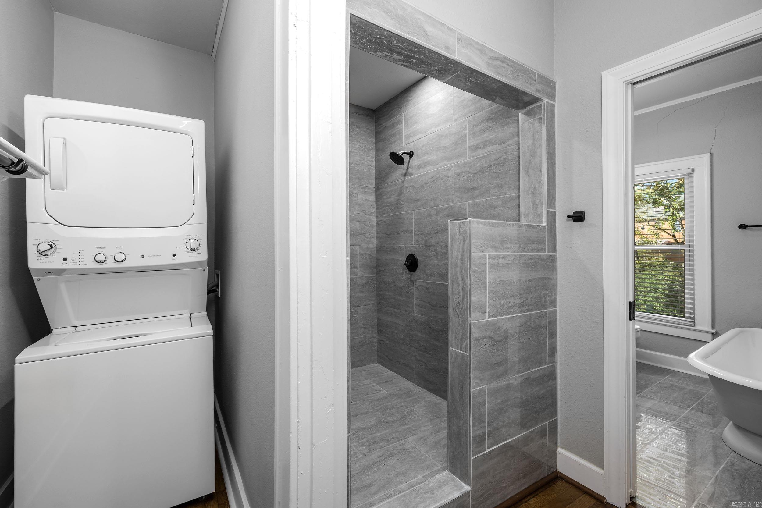 4001 Cedar Hill Road