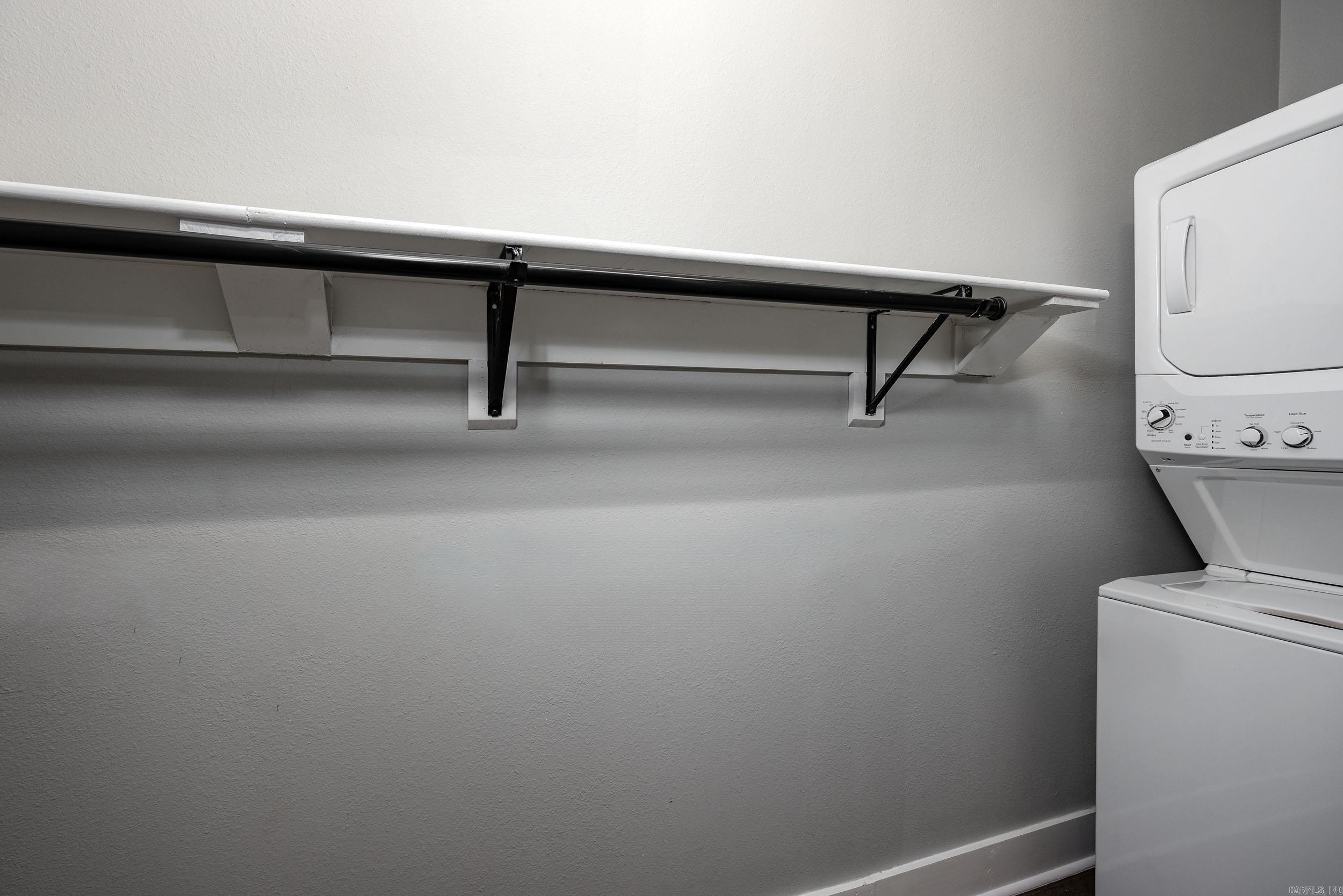 4001 Cedar Hill Road