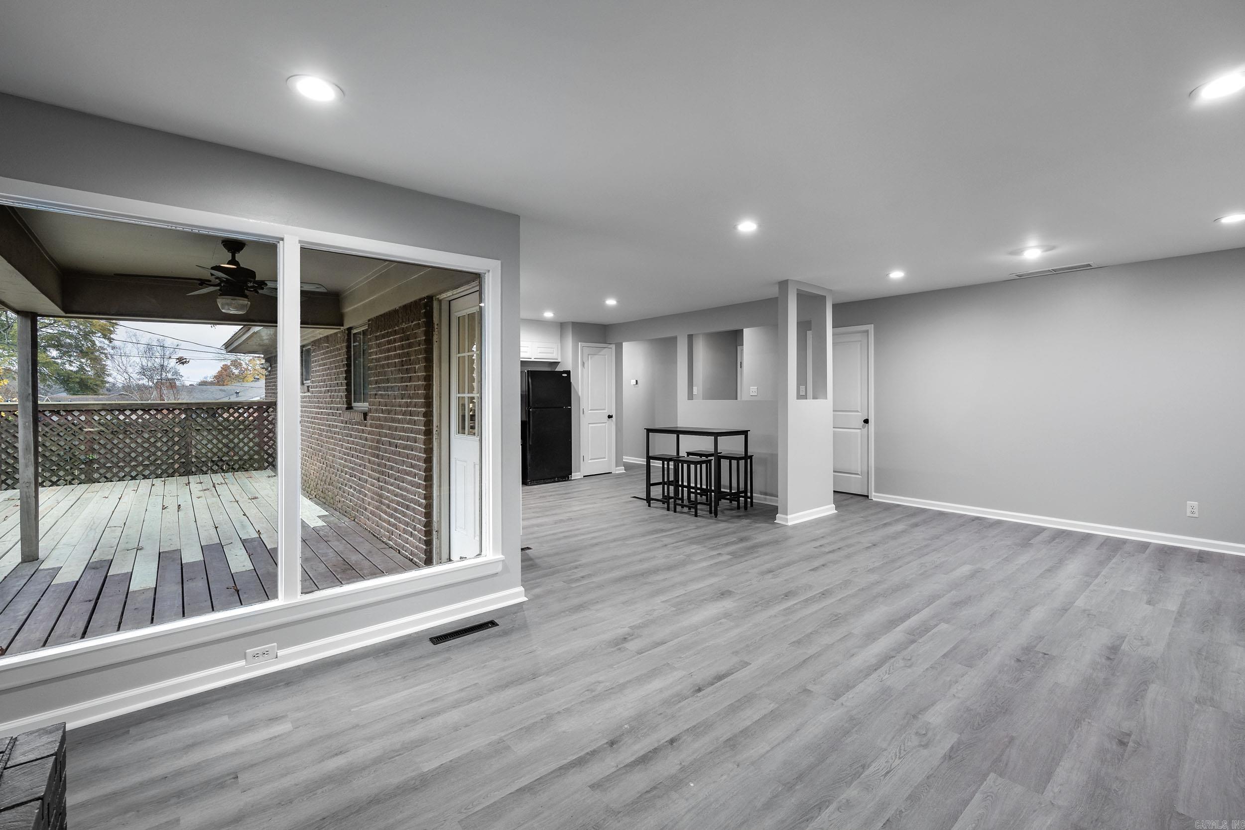 5212 Stratford Road