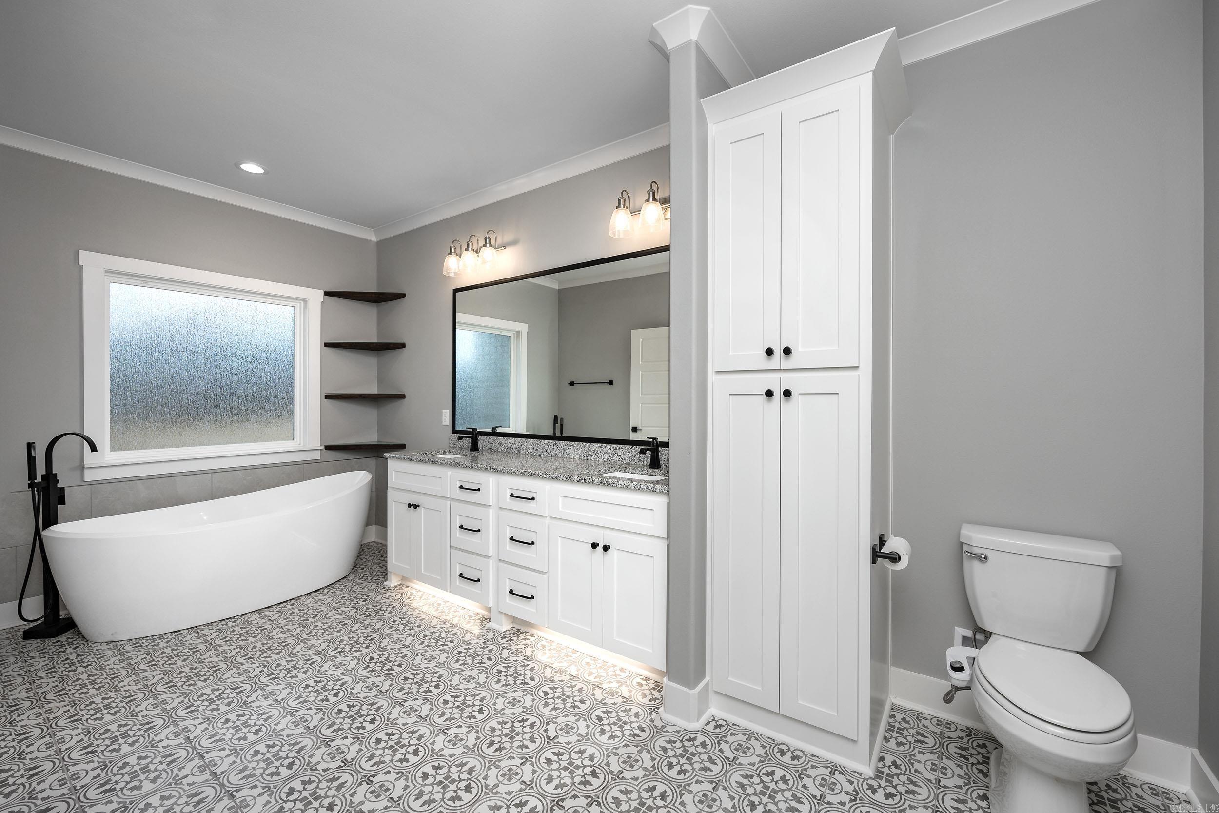 1809 Creekview Drive