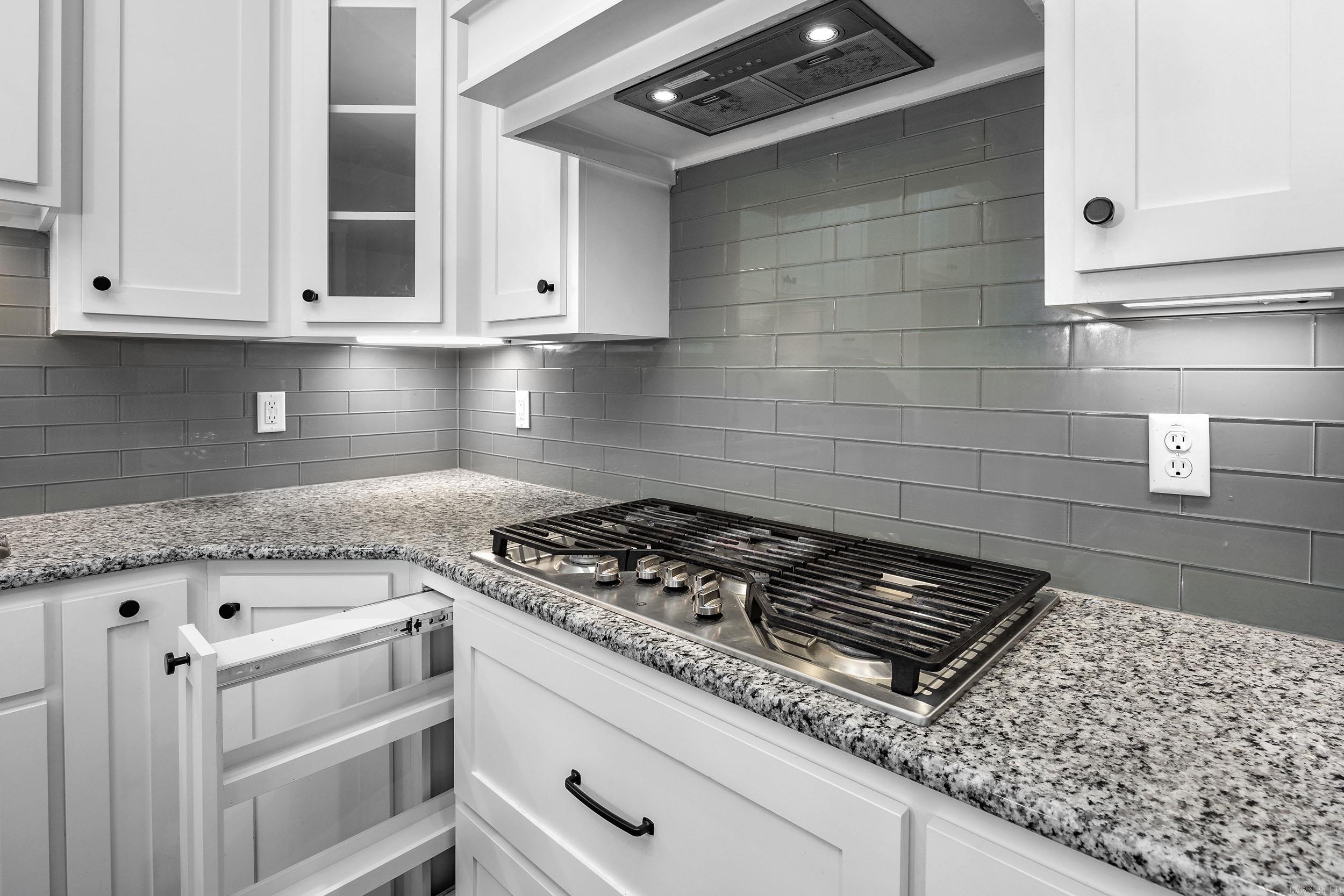 1809 Creekview Drive