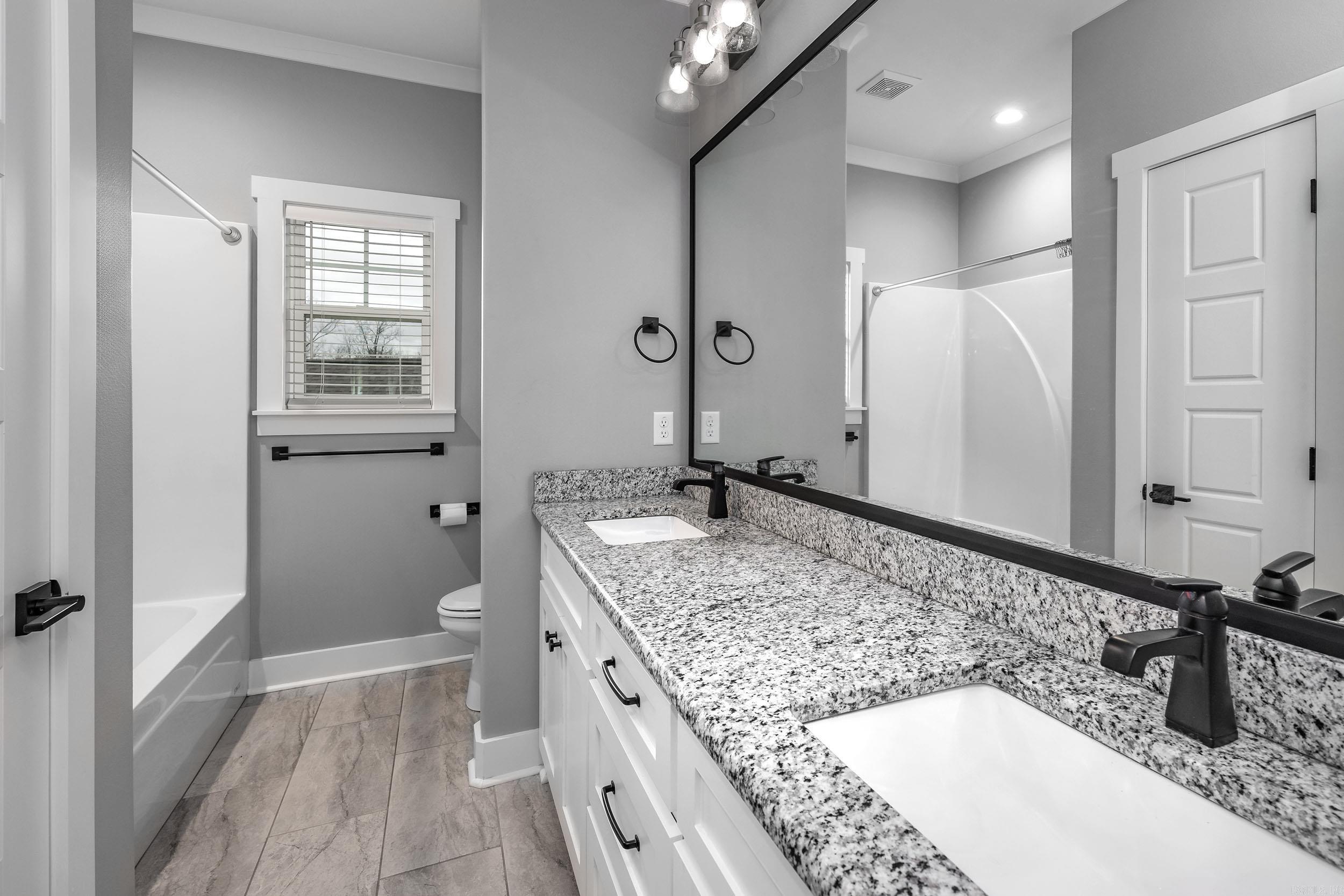 1809 Creekview Drive