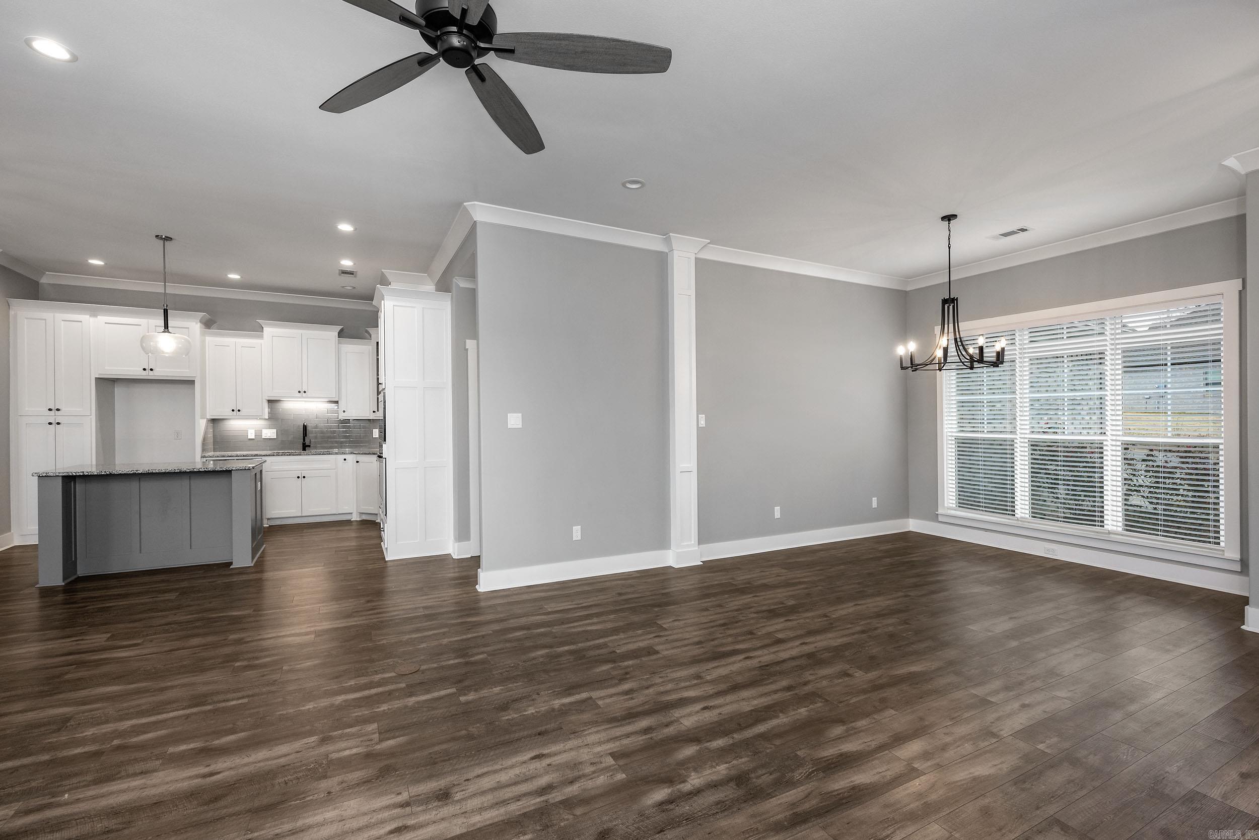 1809 Creekview Drive