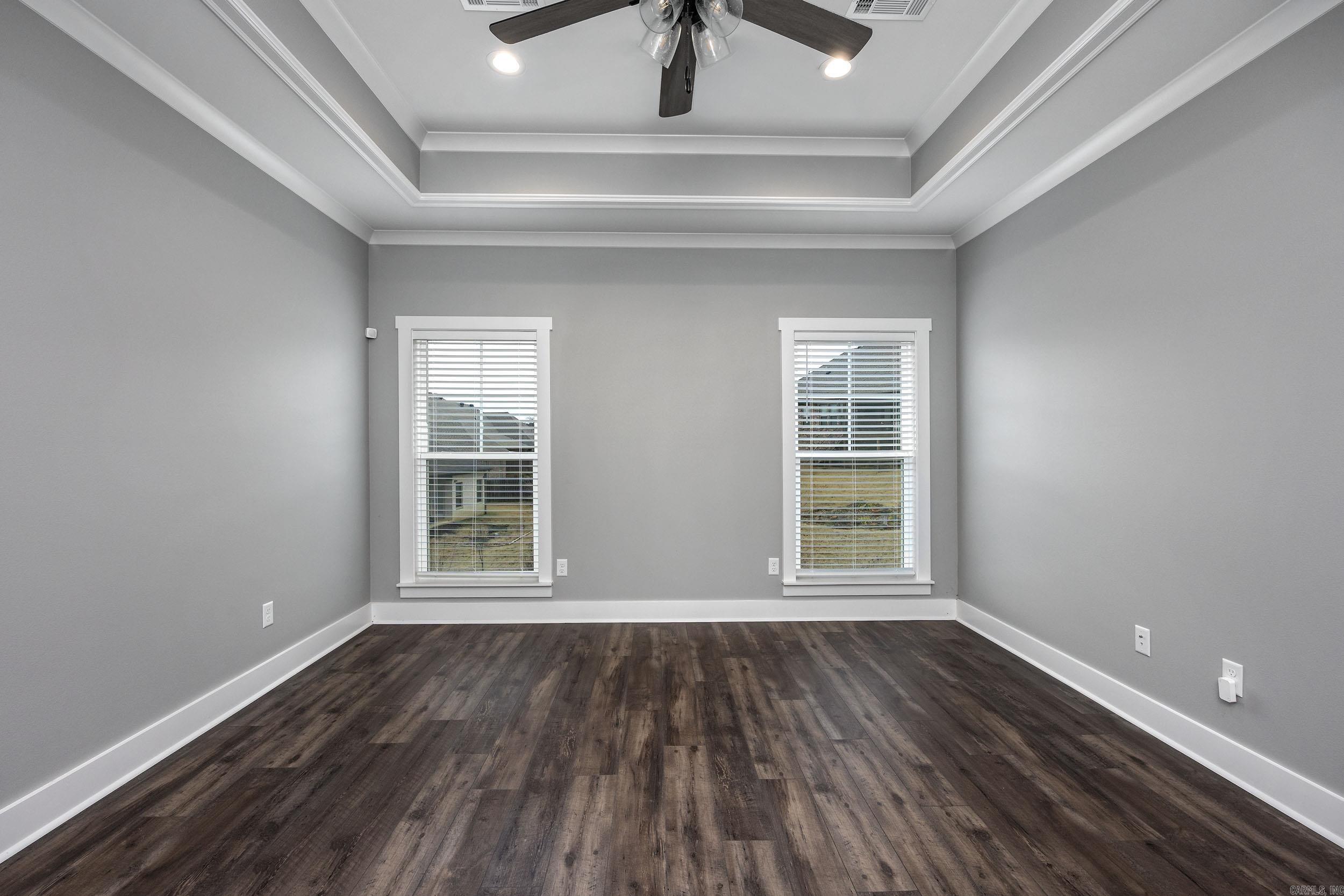 1809 Creekview Drive