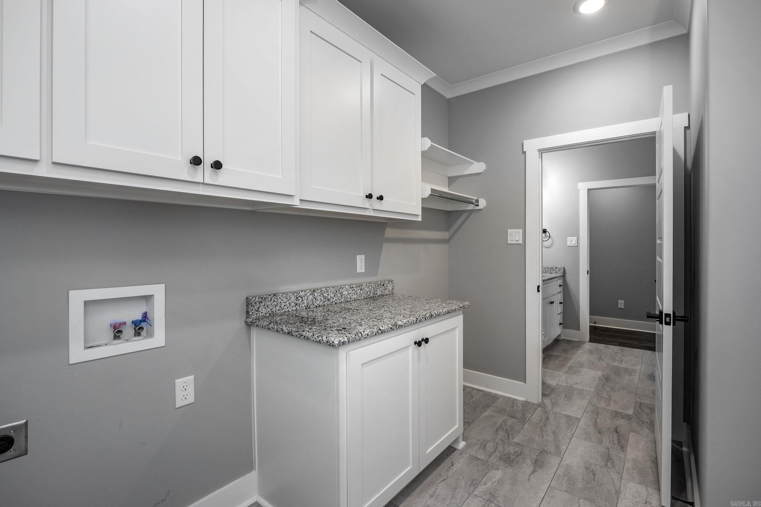 1809 Creekview Drive