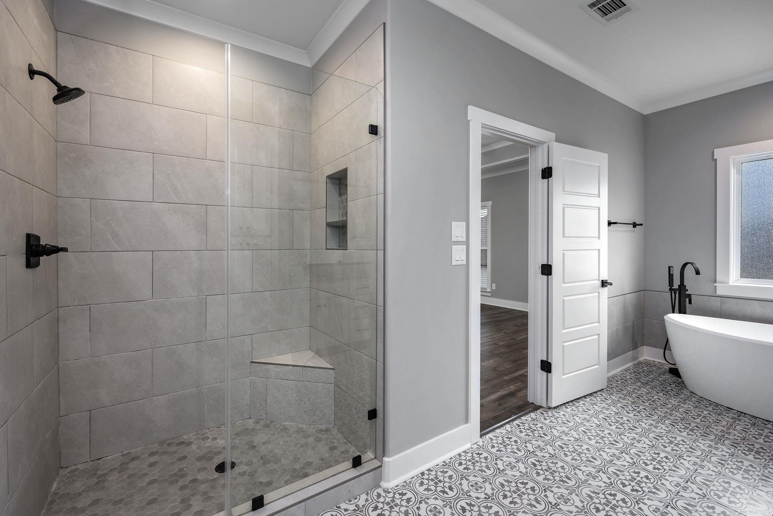 1809 Creekview Drive