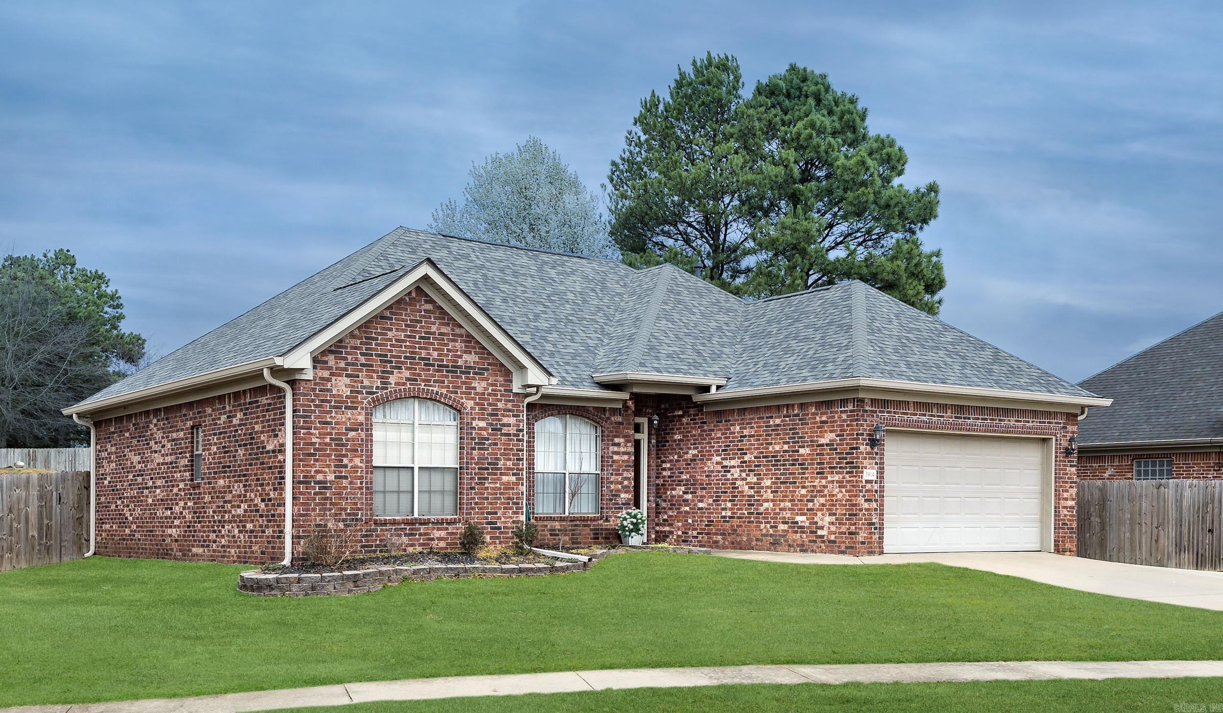 3914 Wildflower Lane