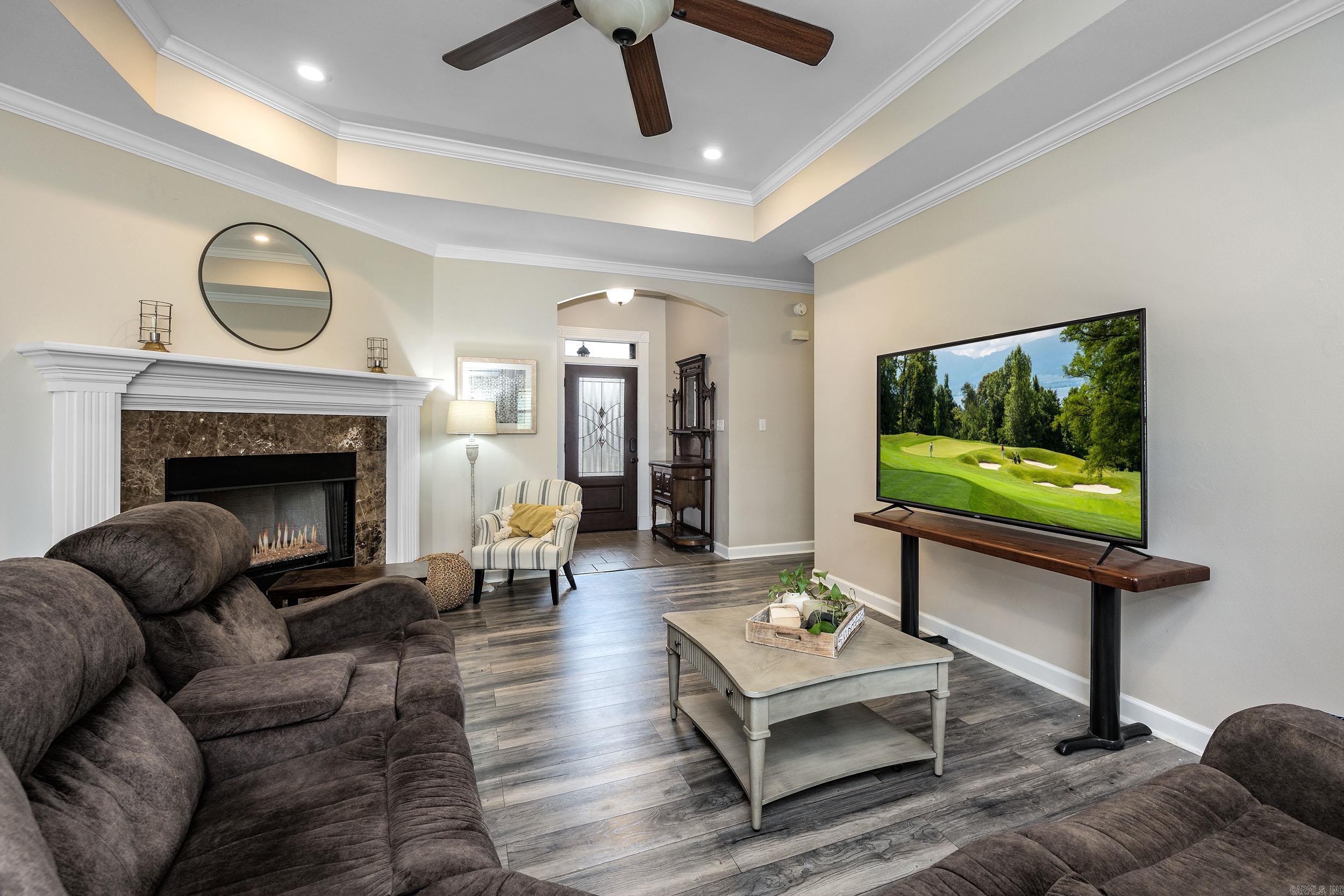 3914 Wildflower Lane