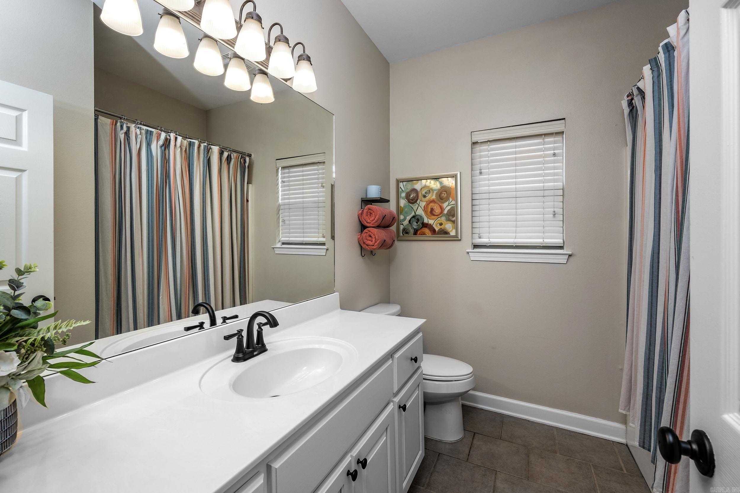 3914 Wildflower Lane