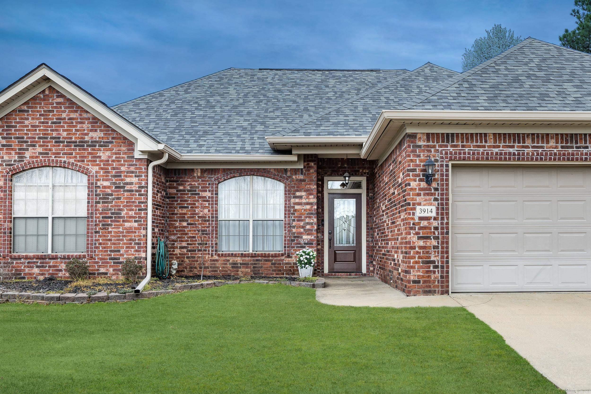 3914 Wildflower Lane