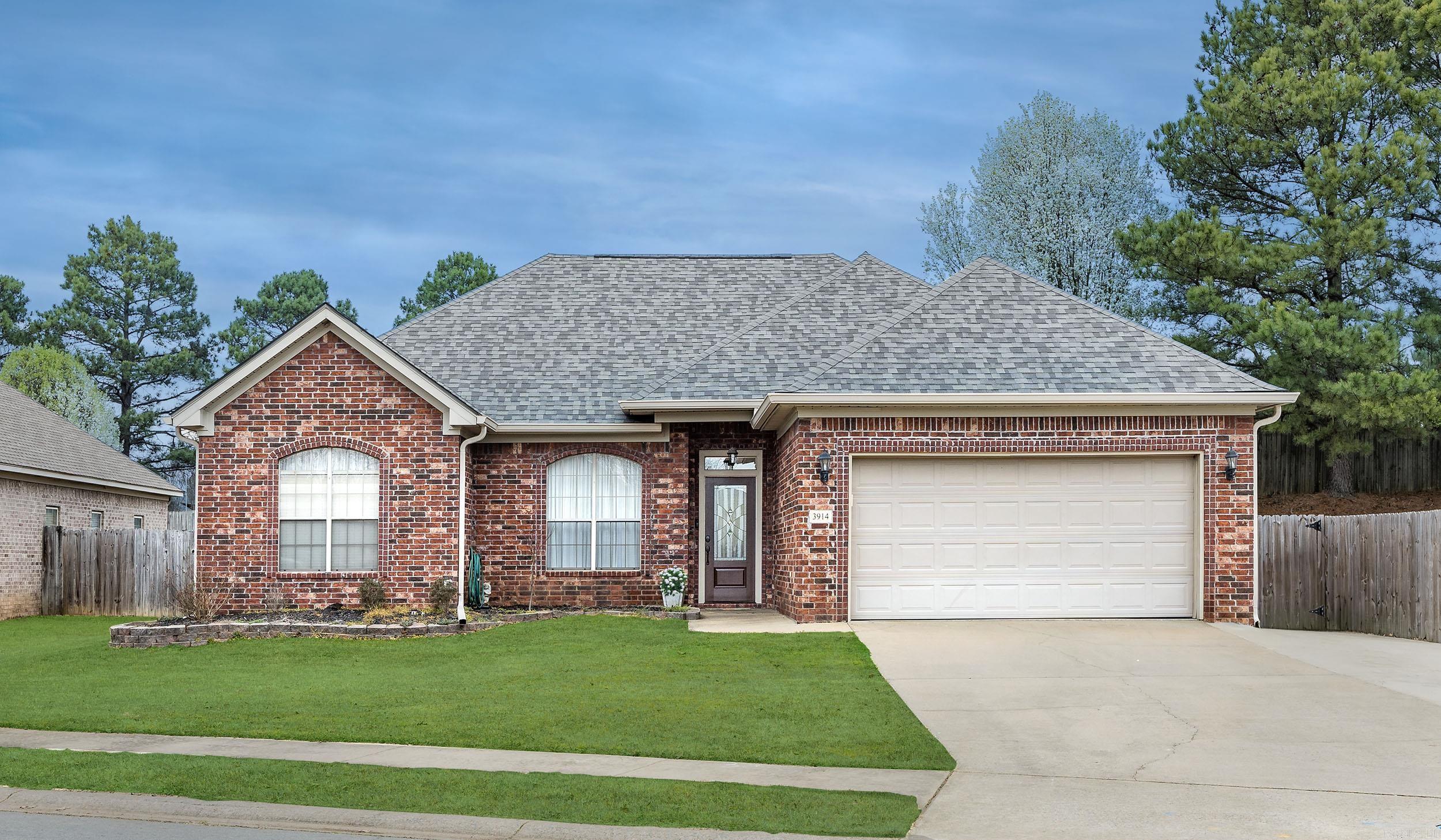 3914 Wildflower Lane