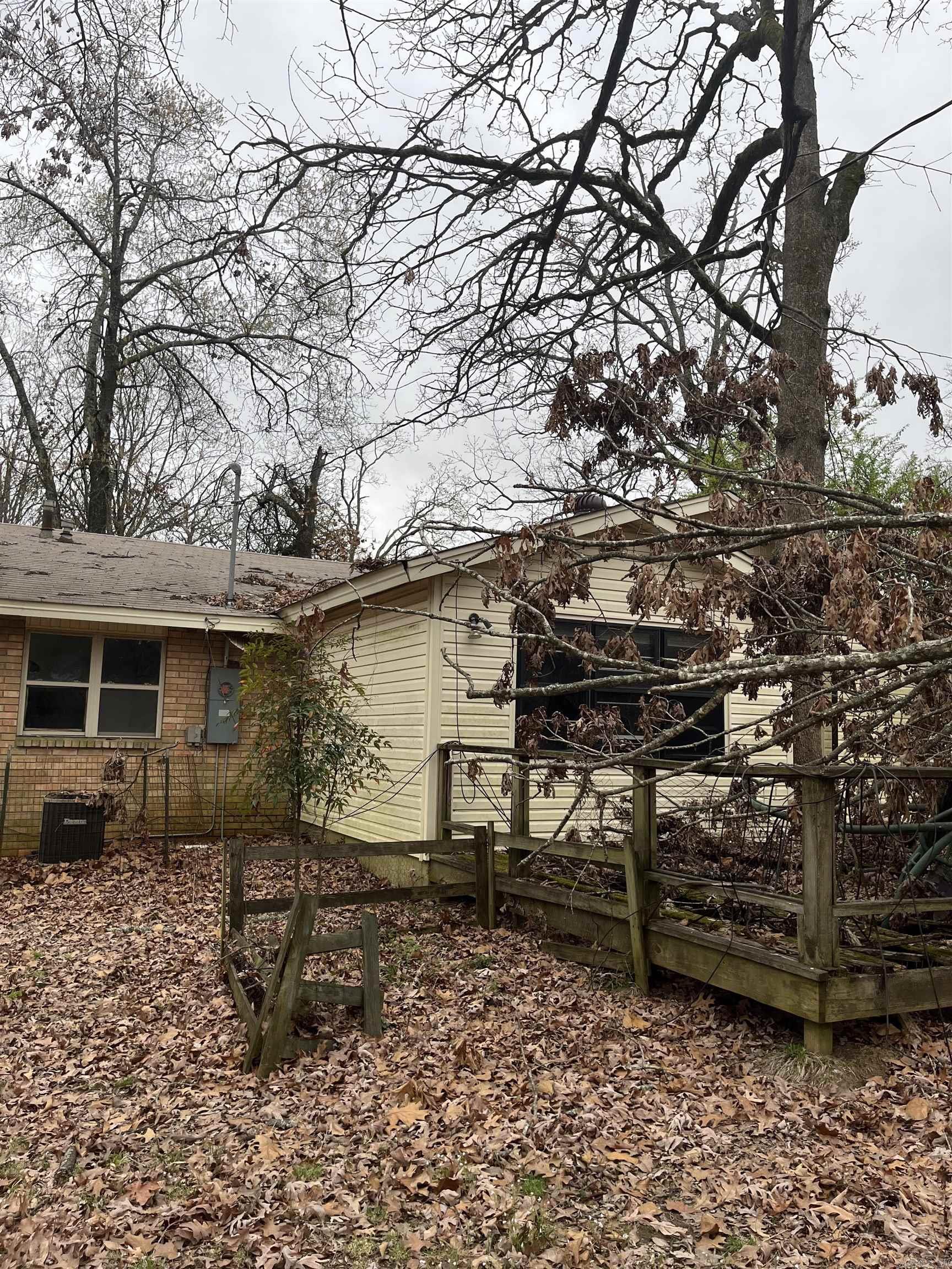 4 Sallisaw Circle