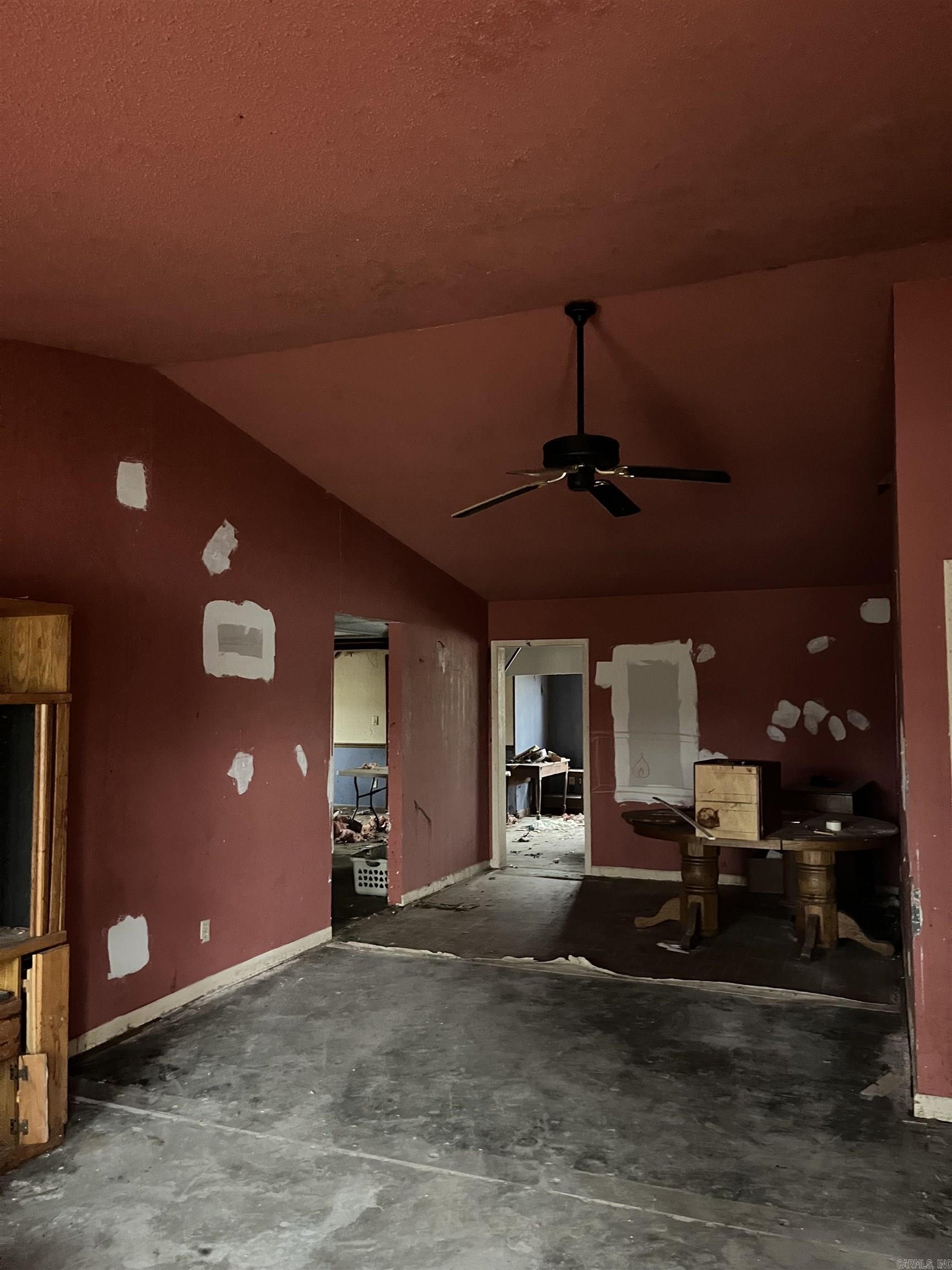 4 Sallisaw Circle