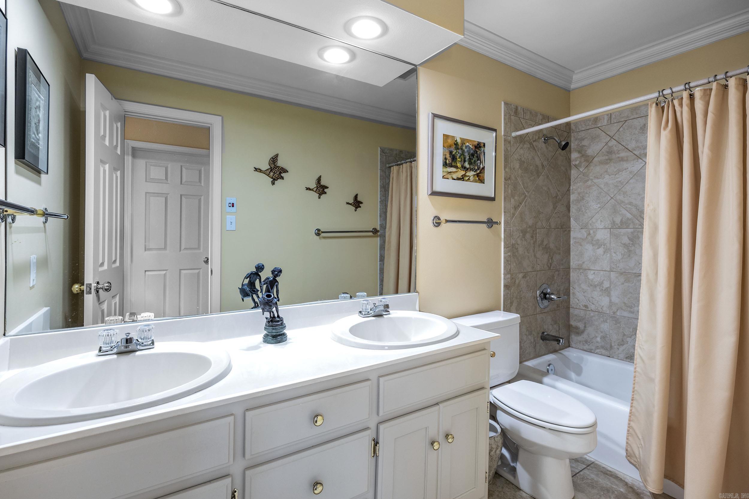 9 Shepard Hills Court