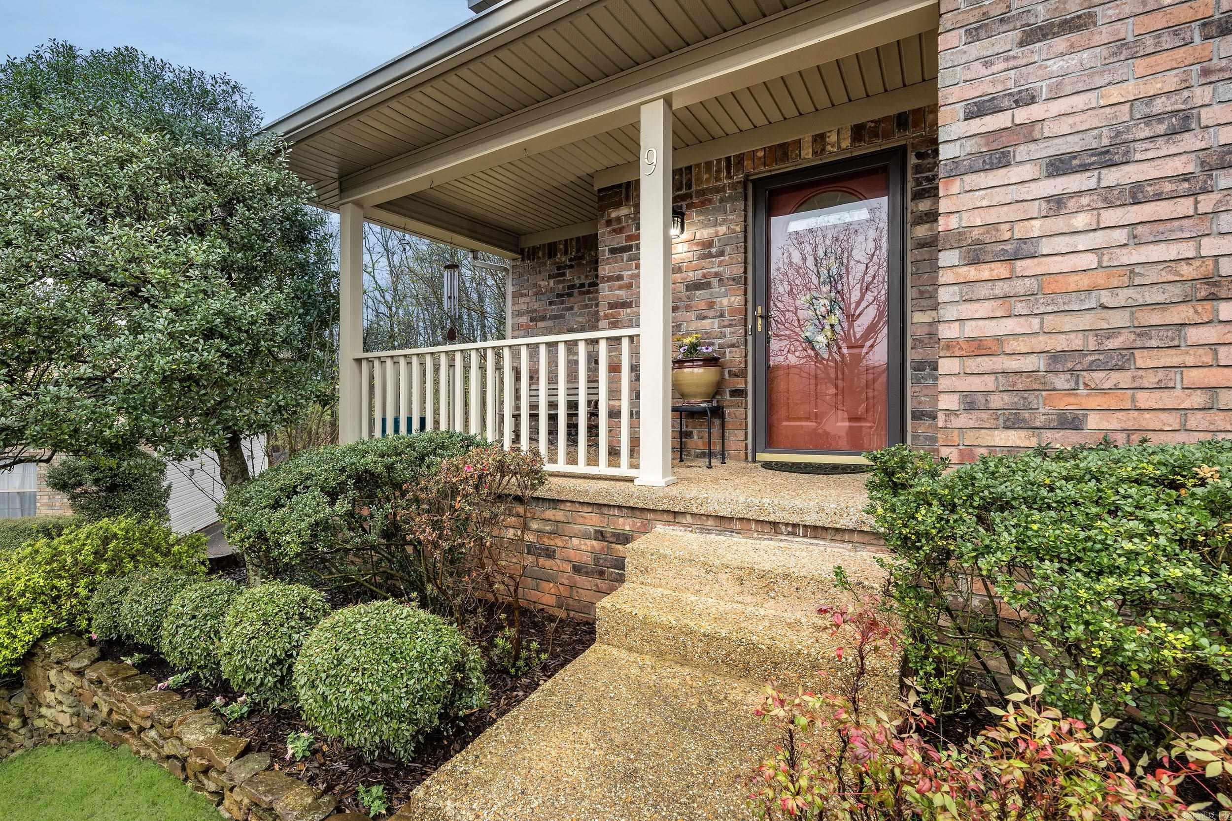 9 Shepard Hills Court