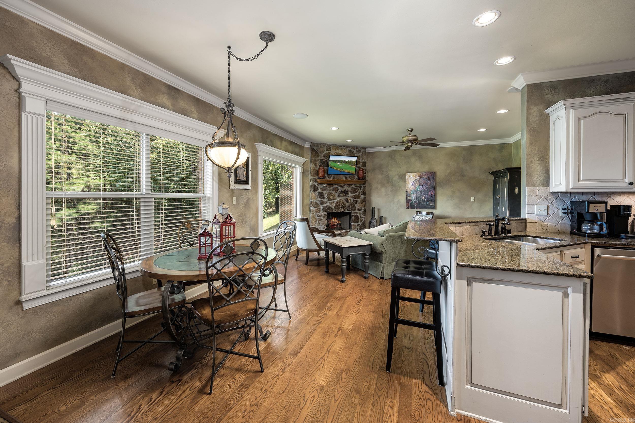 6 Wellington Parish Cove