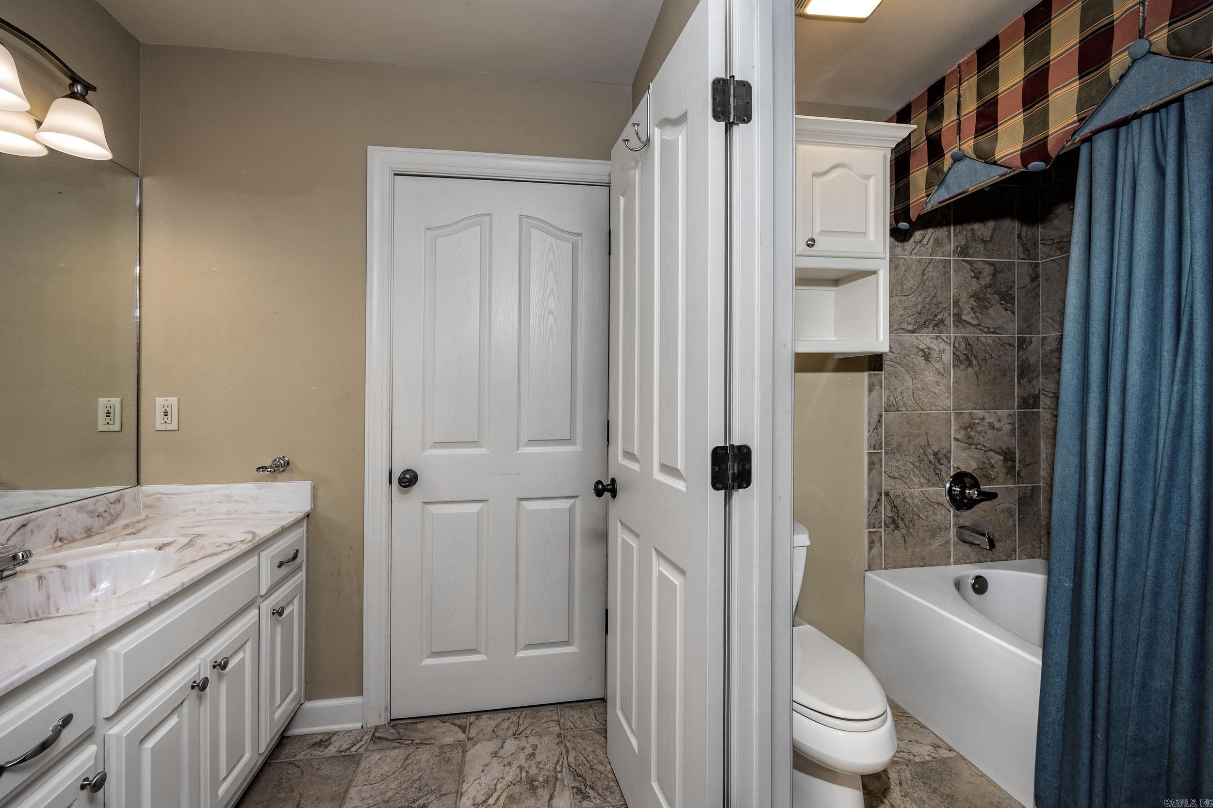 6 Wellington Parish Cove