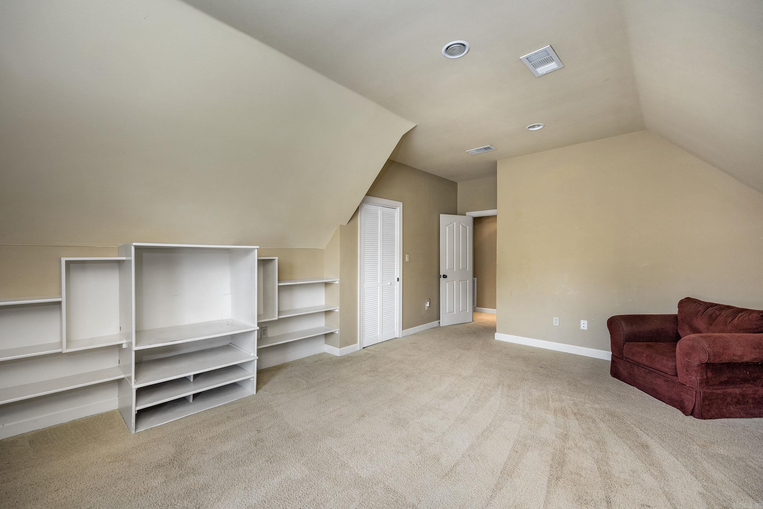 6 Wellington Parish Cove