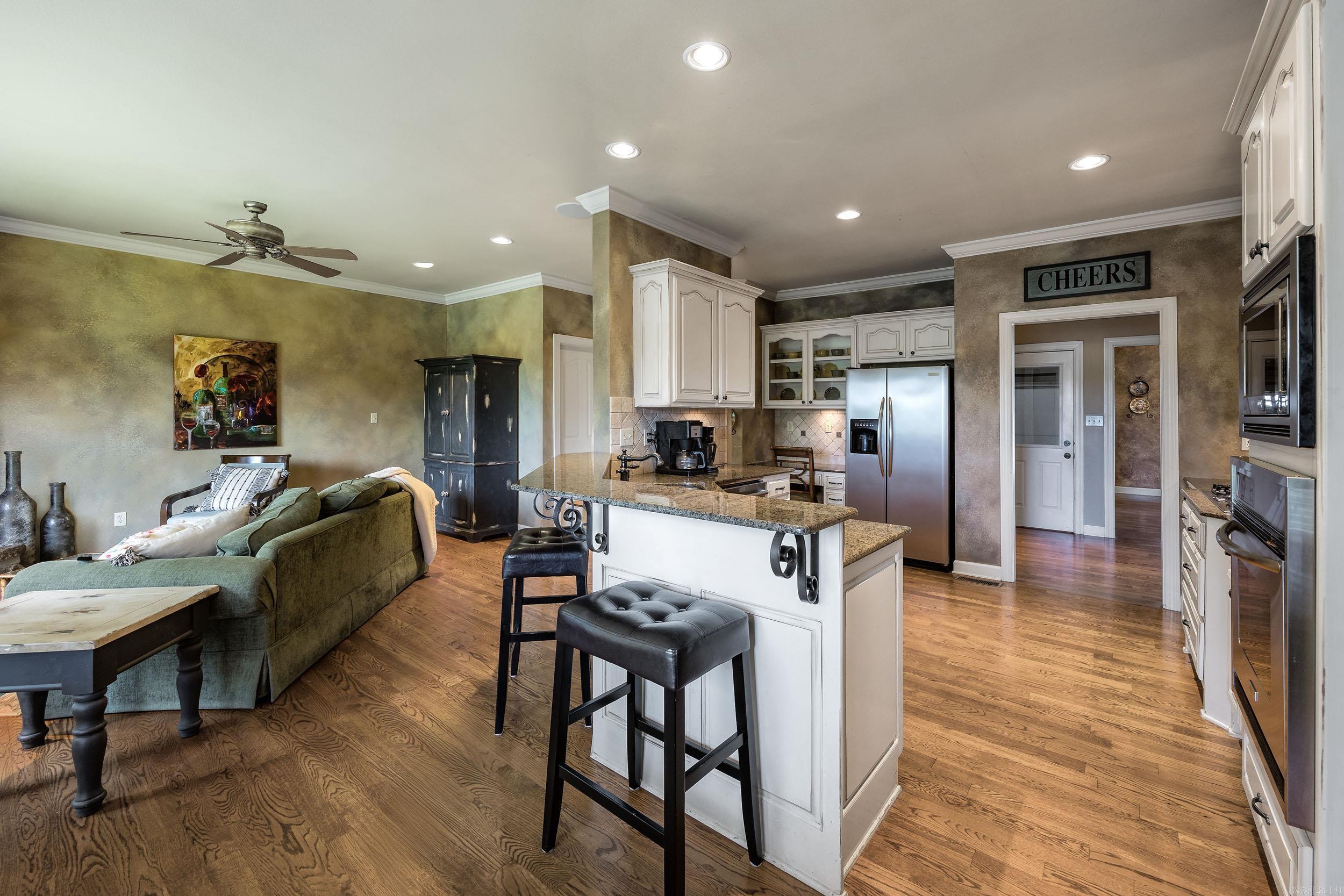 6 Wellington Parish Cove