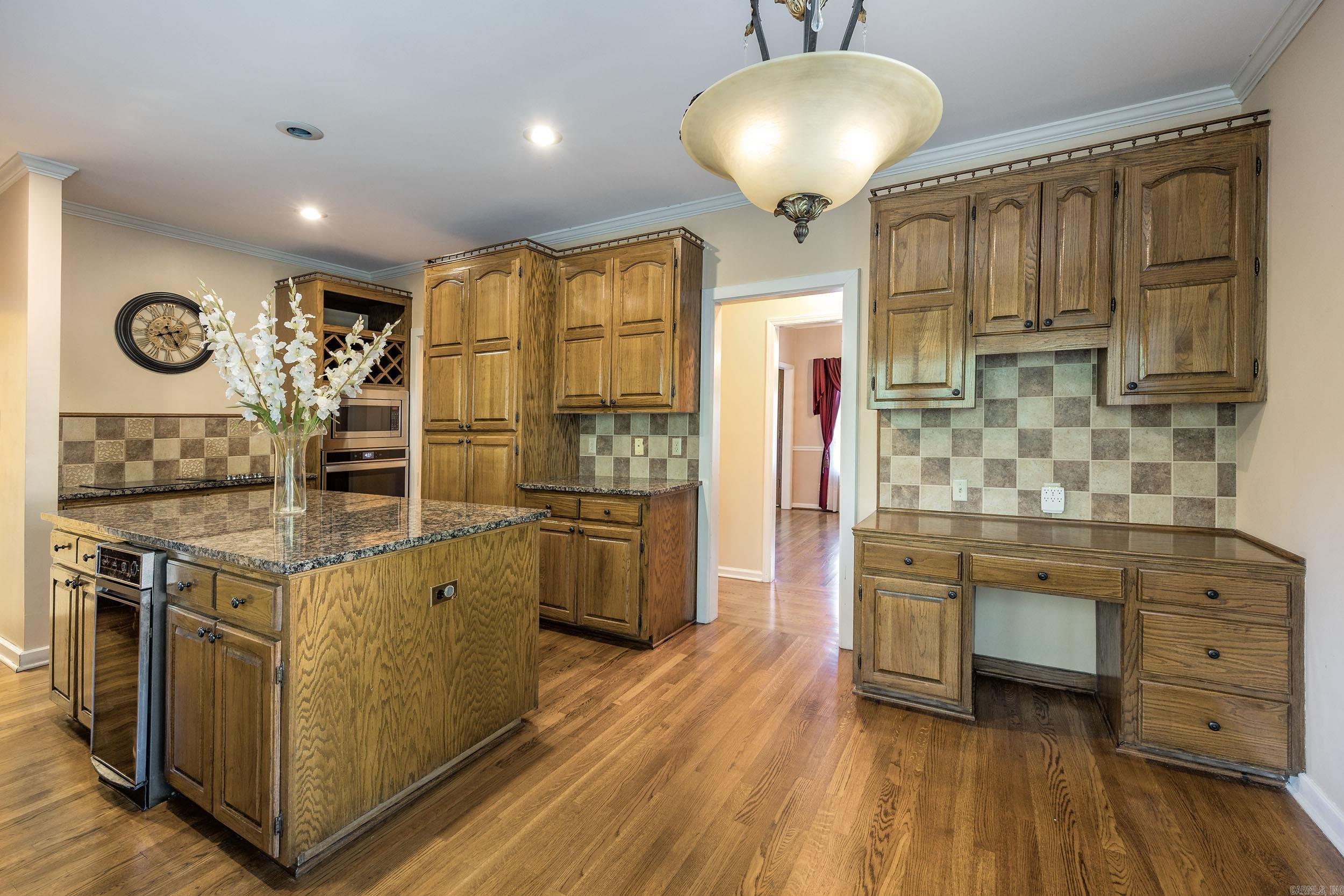 1505 Hillsborough Lane